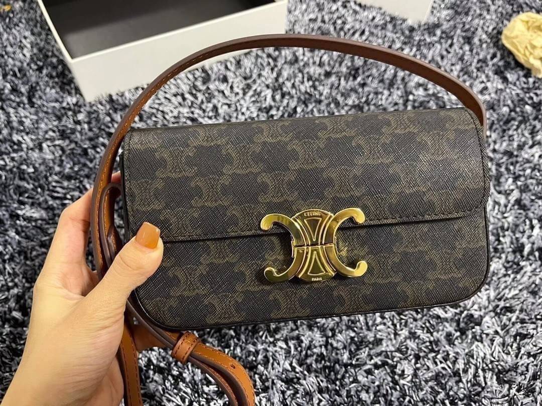 CELINE TRIOMPHE SHOULDER BAG VIP ดีไซน์ยอดนิยมสไตล์สาว LISA ทรงเหลี่ยมหนังSaffianoสวยหรูอยู่ทรง