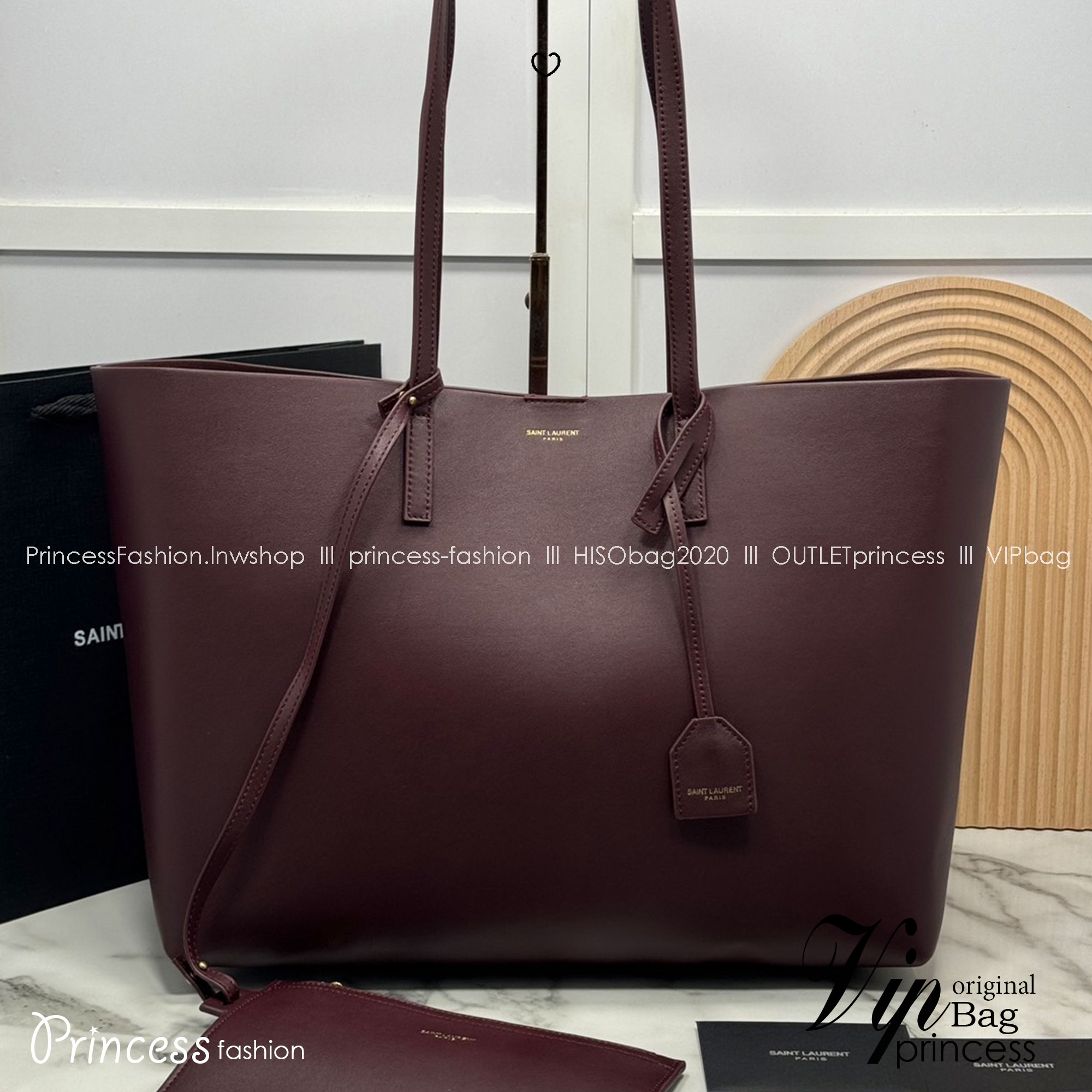 YSL Shopping Large Tote Bag กระเป๋าทรงโท้ทใบใหญ่หนังแท้ ภายในโล่งกว้าง จุของได้เยอะ เรียบหรูทรงสวย ดีไซน์ออกมาให้ใช้งานได้ทุกลุค ทุกโอกาส สวยคมชัดทุกสี