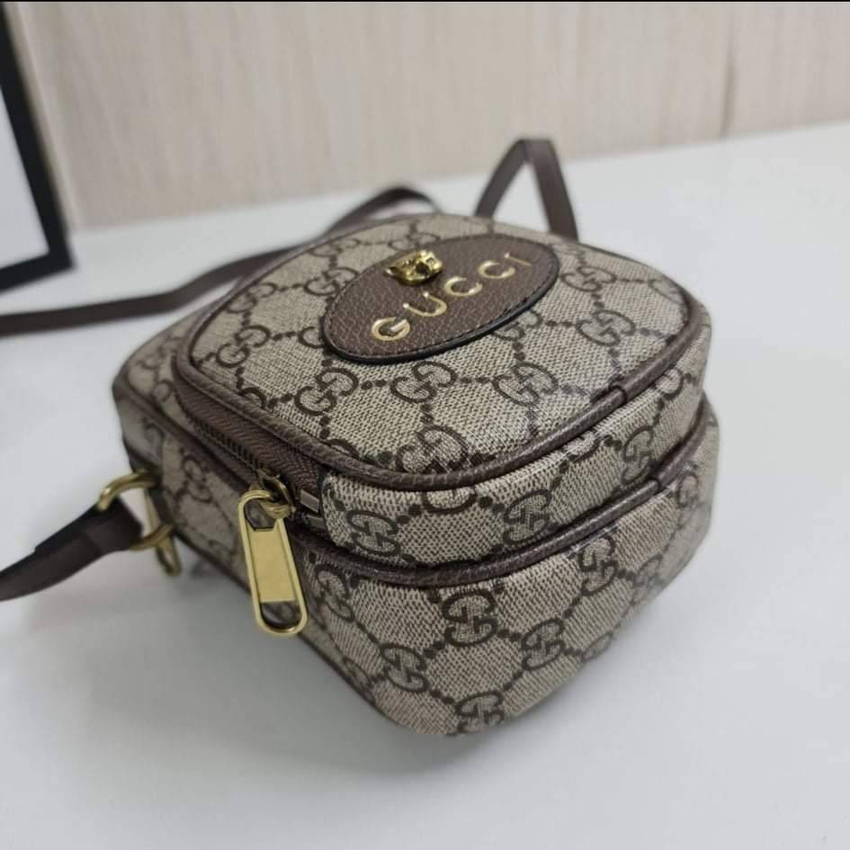 หนังแท้ GUCCI Neo Vintage mini bag / GG Mini Crossbody bag กระเป๋าสะพายข้างใบเล็ก ใช้ได้ทั้งชาย/หญิง งานหนังแท้ทั้งใบ ออริจินอลเกรด ภาพสินค้าถ่ายจากงานขายจริง ใช้งานต่างประเทศได้ค่ะ