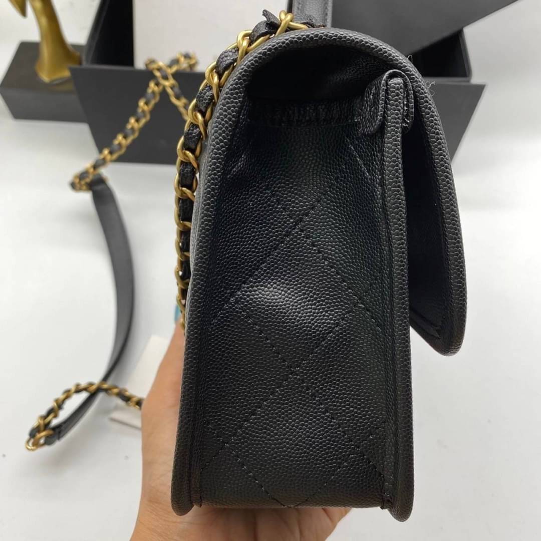 Chanel Handle Flap bag / Chanel caviar Quilted Medium Sweet Classic handle Flap bag เกรดออริจินอล กระเป๋าสะพายทรงเหลี่ยมมาใหม่ พร้อมหูหิ้วด้านบน งานหนังสวยมาก