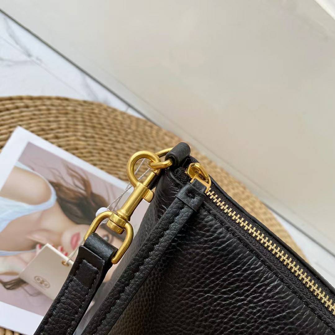 Tory Burch McGraw Top-Zip Satchel bag กระเป๋าสะพาย Crossbody ใบใหญ่ ทรงสวยสุดฮิต รุ่นใหม่ มาแรงที่สุดในตอนนี้!! วัสดุหนังแท้ สัมผัสนุ่มมือ หนังสวยสุดๆ