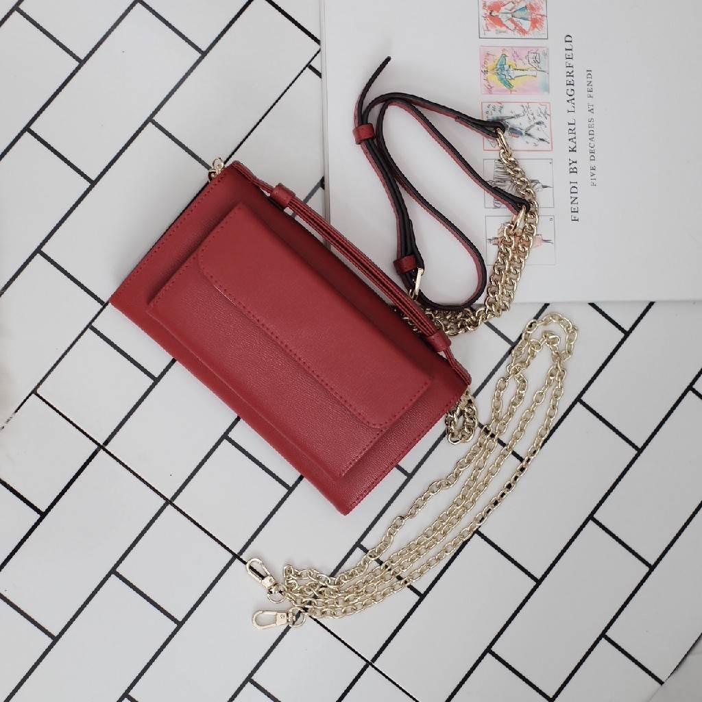 รุ่นขายดี **หนังวัวแท้สวยมาก KEEP • Ari • กระเป๋า สตางค์ยาว ปรับเป็นคลัช หรือถือ สะพาย ก้อได้หมด ขนาด กะลังดี ทรงสวย แค่ใบเดียวจบ! หนังคุณภาพเยี่ยม ภายใน จุของคุ้ม ใส่บัตร ใส่มือถือได้ทุกรุ่น ใบนี้ จะแต่งกับ Look ไหนก้อเข้ากันได้ดีแน่นอนค๊า Don't mis