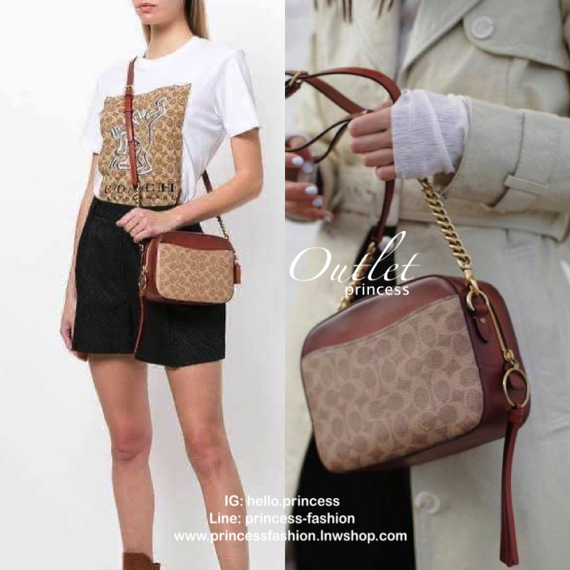 COACH SIGNATURE CROSSBODY BOX BAG ((F31208)) 🔺สินค้าขายดี กระเป๋าสะพายวัสดุหนังแท้ จาก coach factory outlet หนังนิ่ม ทรงสวย ตัวกระเป๋าลายแบรนด์ ตัดขอบหนังเรียบได้สวยงามค่ะ ด้านหน้า-หลัง มีช่องสำหรับใส่ของ เปิดปิดกระเป๋าแบบซิป ที่จับเป็นพวงหนังอะไห