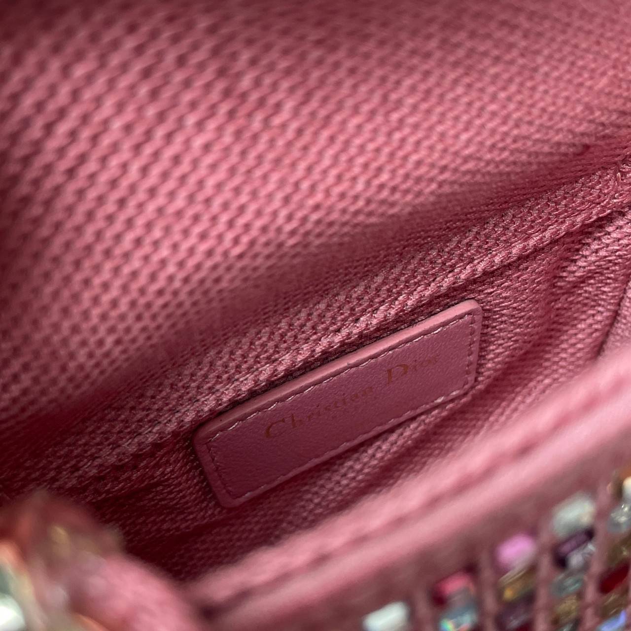 Micro Lady Dior Bag Dark Pink Metallic Canvas Embroidered with Multicolor Crystals เกรดใช้งานสลับใบจริงได้ เทพออริจินอล เป็นรุ่นสั่งทำพิเศษ ภาพสินค้าถ่ายจากงานขายจริงใช้งานต่างประเทศได้