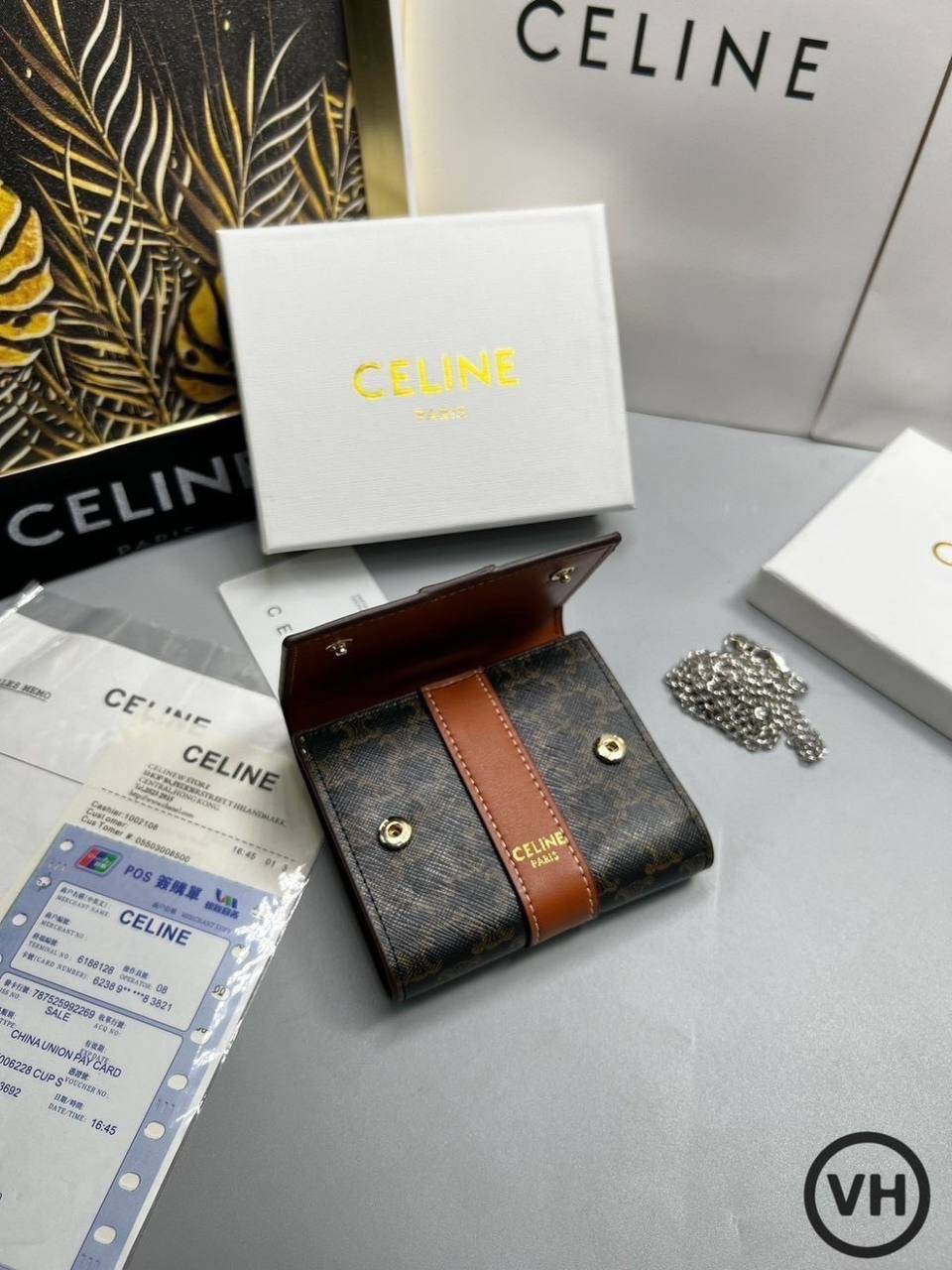 ORI หนังแท้ | CELINE SMALL TRIFOLD WALLET ON CHAIN / CELINE Wallet กระเป๋าสตางค์ใบสั้น 3 พับ พร้อมสายสะพายโซ่ กระเป๋าสตางค์ซีลีน