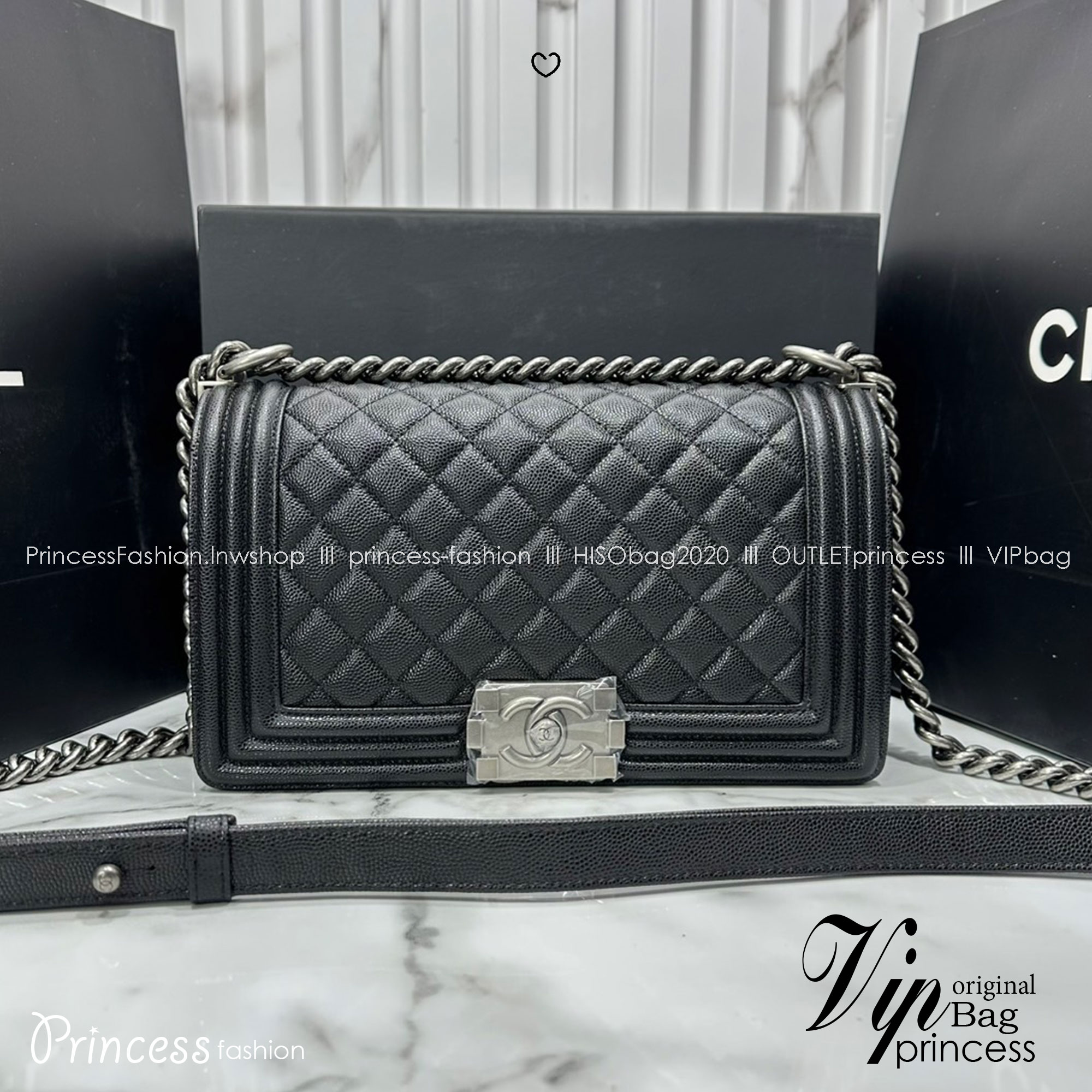ORI หนังแท้ | CHANEL Boy 25cm shoulder bag กระเป๋าสะพายรุ่นยอดนิยม หรูหราระดับตำนาน สวยงามเหนือกาลเวลา