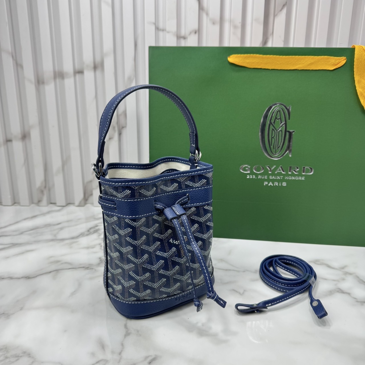 RI หนังแท้ | Goyard Petit Flot Mini bucket bag กระเป๋าสะพายทรงบัคเก็ต ไซส์มินิ ดูผู้ดีในตัว วัสดุหนังแคนวาสพิมพ์ลายสวยคม