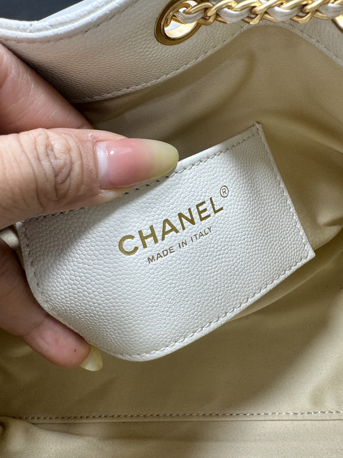 11 สี ORI หนังแท้ | 25cm CHANEL 25 Small Handbag Spring-Summer 2025 กระเป๋าสะพายรุ่นใหม่สุดฮอตแห่งปี ที่สุดแห่งความไอคอนิก