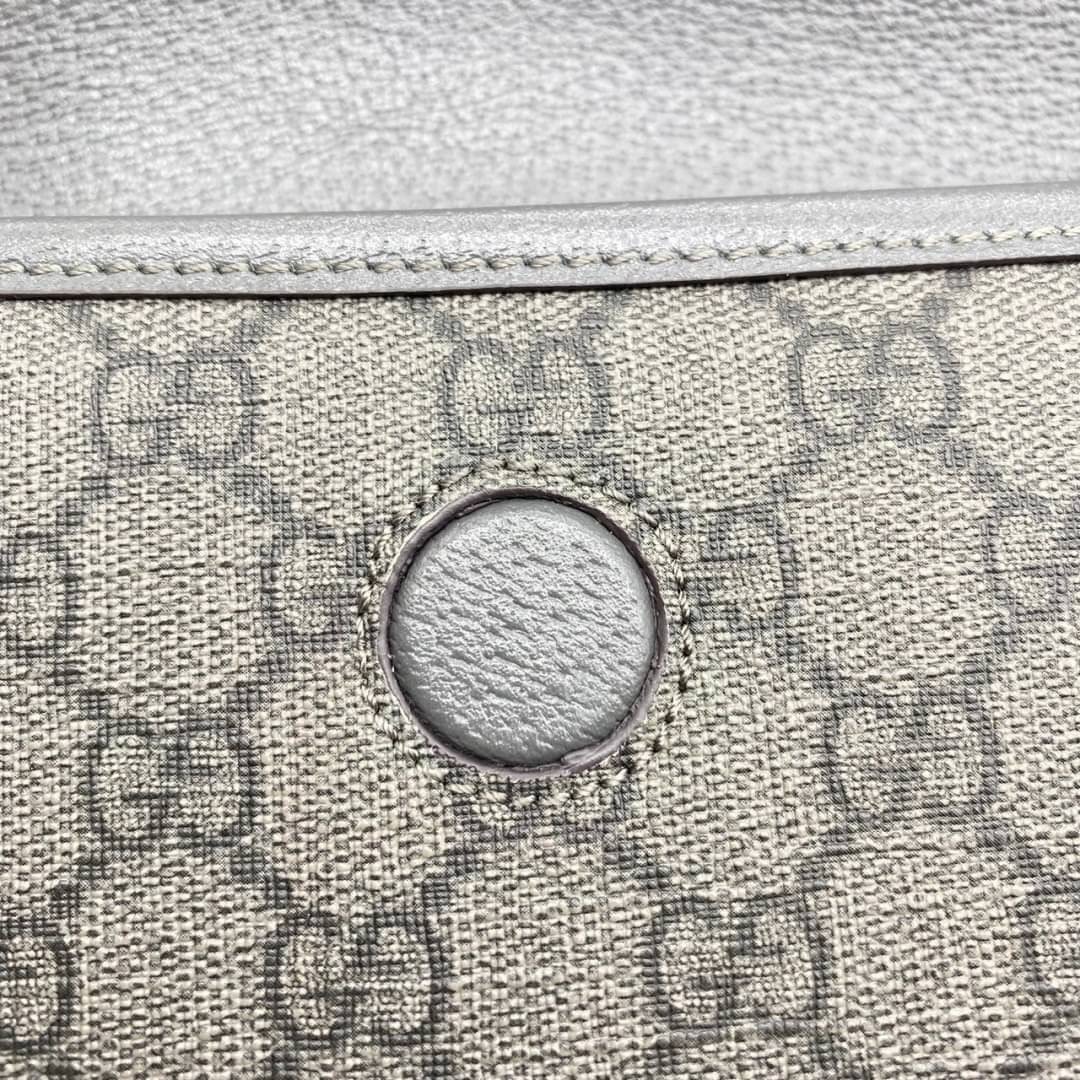 GUCCI OPHIDIA GG SMALL BELT BAG GRAY / Gucci Belt Bag กระเป๋าคาดเอวสีเทา หนังแท้ผสมแคนวาส หล่อ สวย เท่ คูลๆ ควรมีเข้ากับทุกชุด ใช้ได้ตลอดกาล ไม่ตกยุค เกรดออริ 1:1 สลับแท้