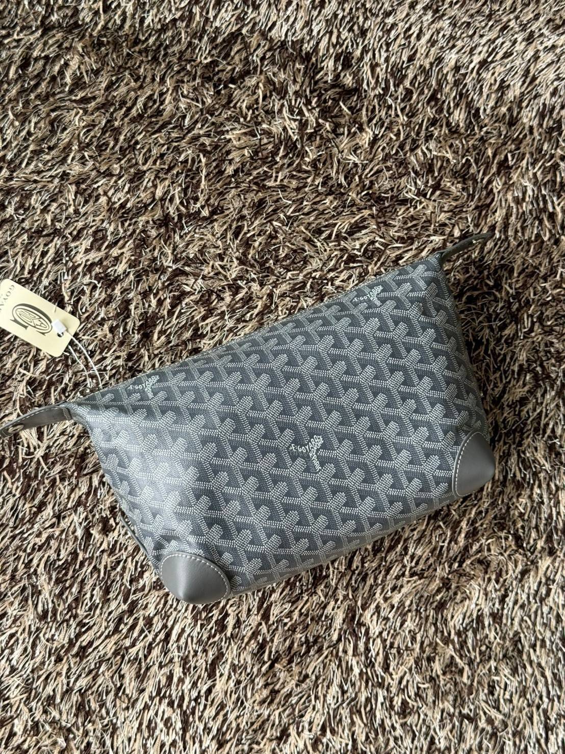 Goyard Bowling 25 Toiletry Bag กระเป๋าทรงพอชใช้งานง่ายกะทัดรัด รุ่นขายดี ใช้ได้ทั้งชายหญิง