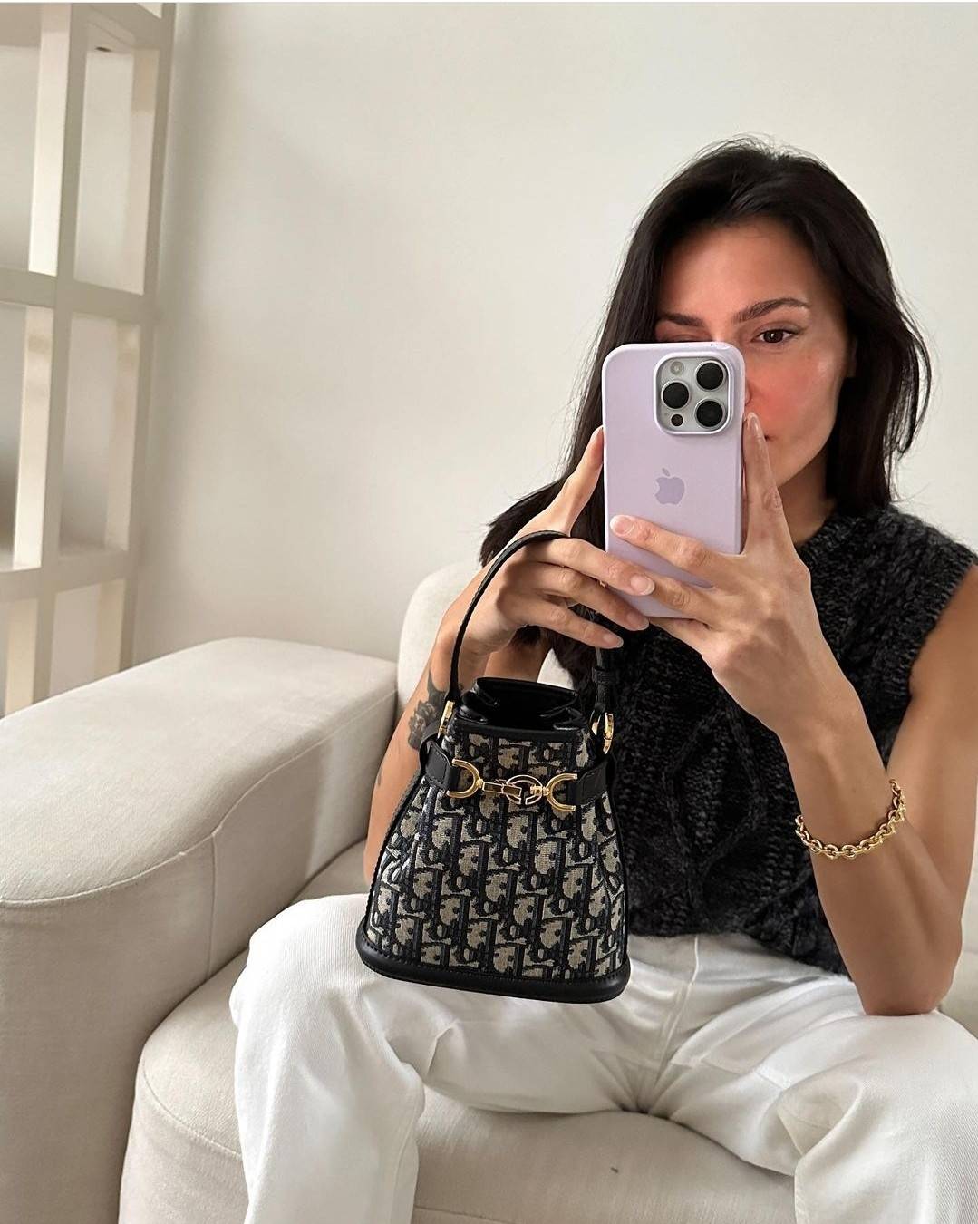 CD SMALL C'EST BAG 17cm / Dior bucket bag พร้อมส่ง กระเป๋าสะพายสุดคลาสสิค ดีไซน์หรู ไซส์เล็กกะทัดรัด ใช้งานง่าย สะพายได้ทุกโอกาส