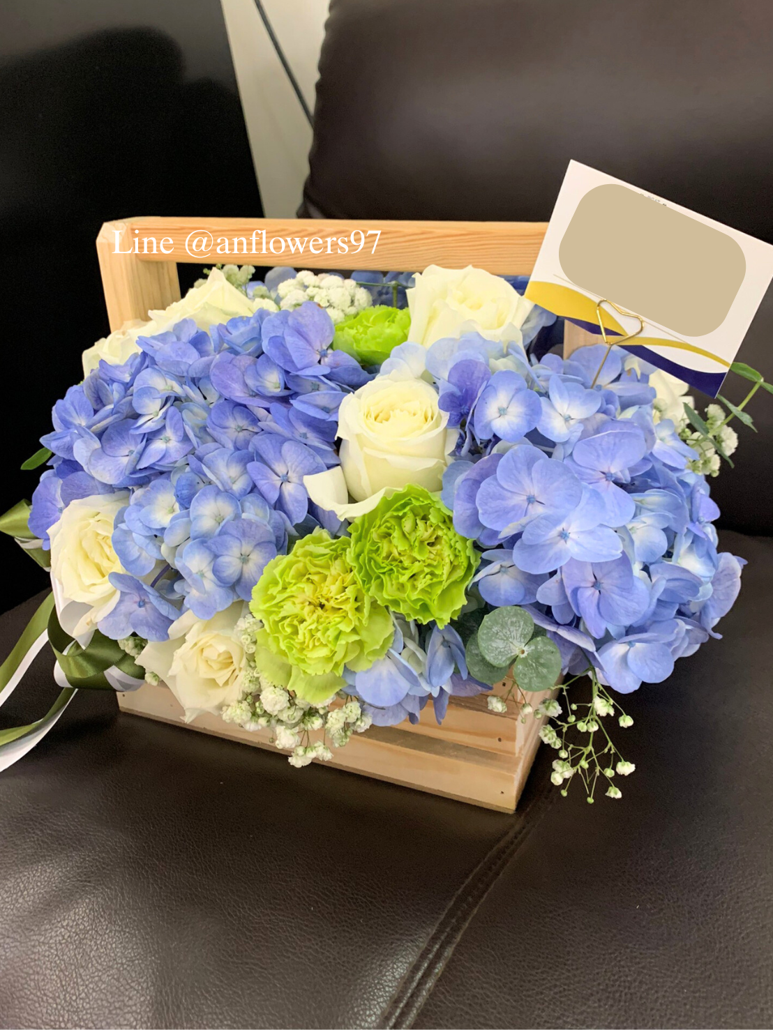 กระเช้าดอกไม้สด กระเช้าดอกไม้ Flower basket ตระกร้าดอกไม้