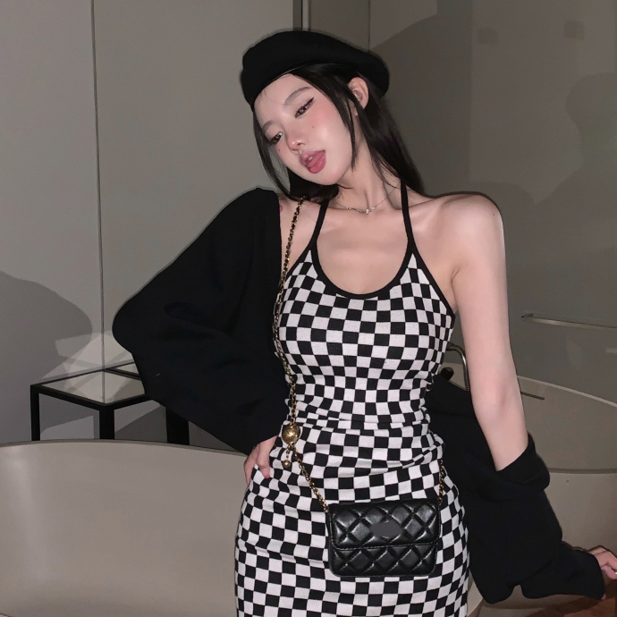 พร้อมส่ง 🕯🧈 Black cardigan เสื้อไหมพรมแขนยาวแต่งแขนพองๆ (IN35995)