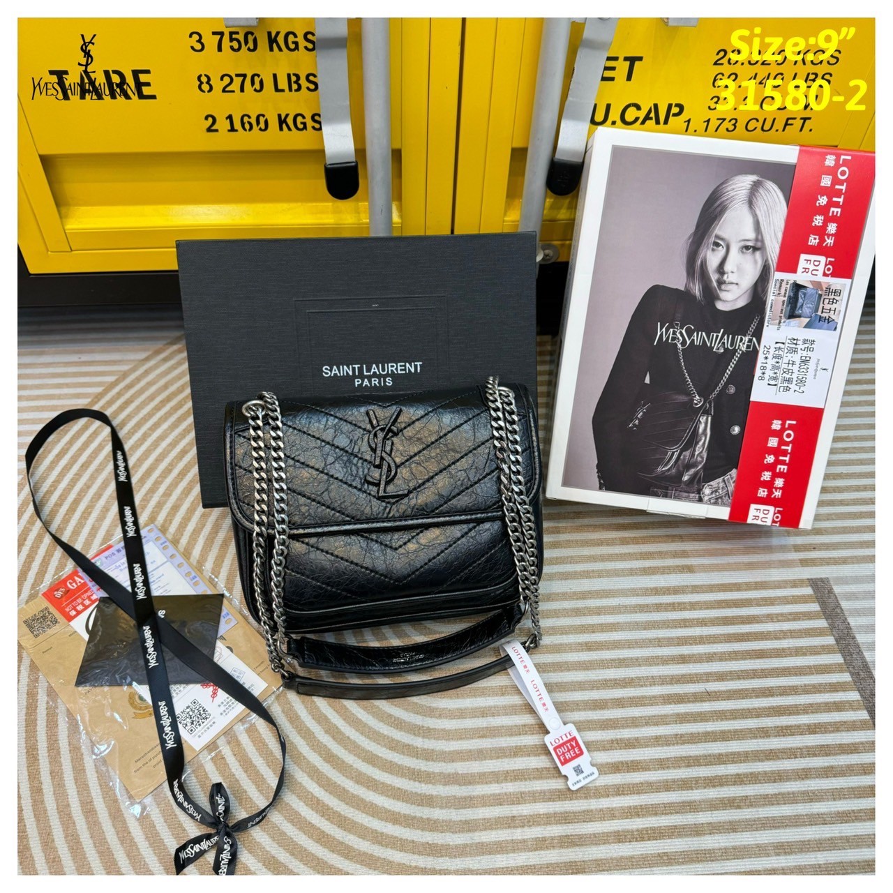 YSL NIKI IN VINTAGE LEATHER BAG กระเป๋าสะพายทรงคลาสสิคสุดฮอต (อะไหล่เงิน/ดำ) ที่ใครๆก็ต้องมีใช้ ดีไซน์เรียบหรู วัสดุหนังลายวินเทจสัมผัสดี