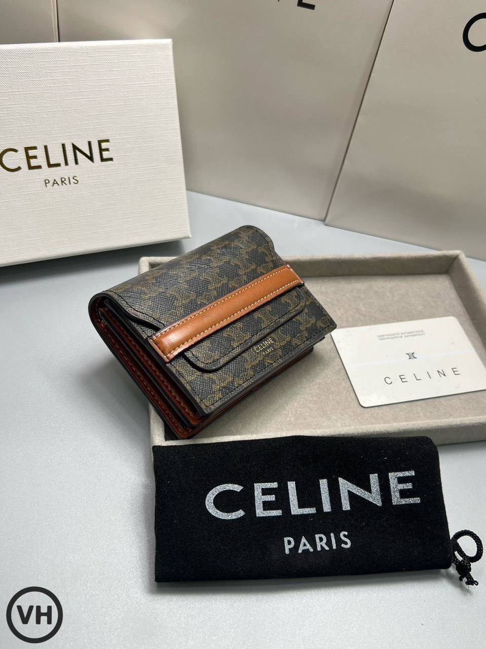 ORI หนังแท้ | CELINE BUSINESS CARD HOLDER TRIOMPHE IN Triomphe / CELINE Wallet กระเป๋าสตางค์ใส่การ์ด ใส่เหรียญ กระเป๋าสตางค์ใบสั้น กระเป๋าสตางค์ซีลีน