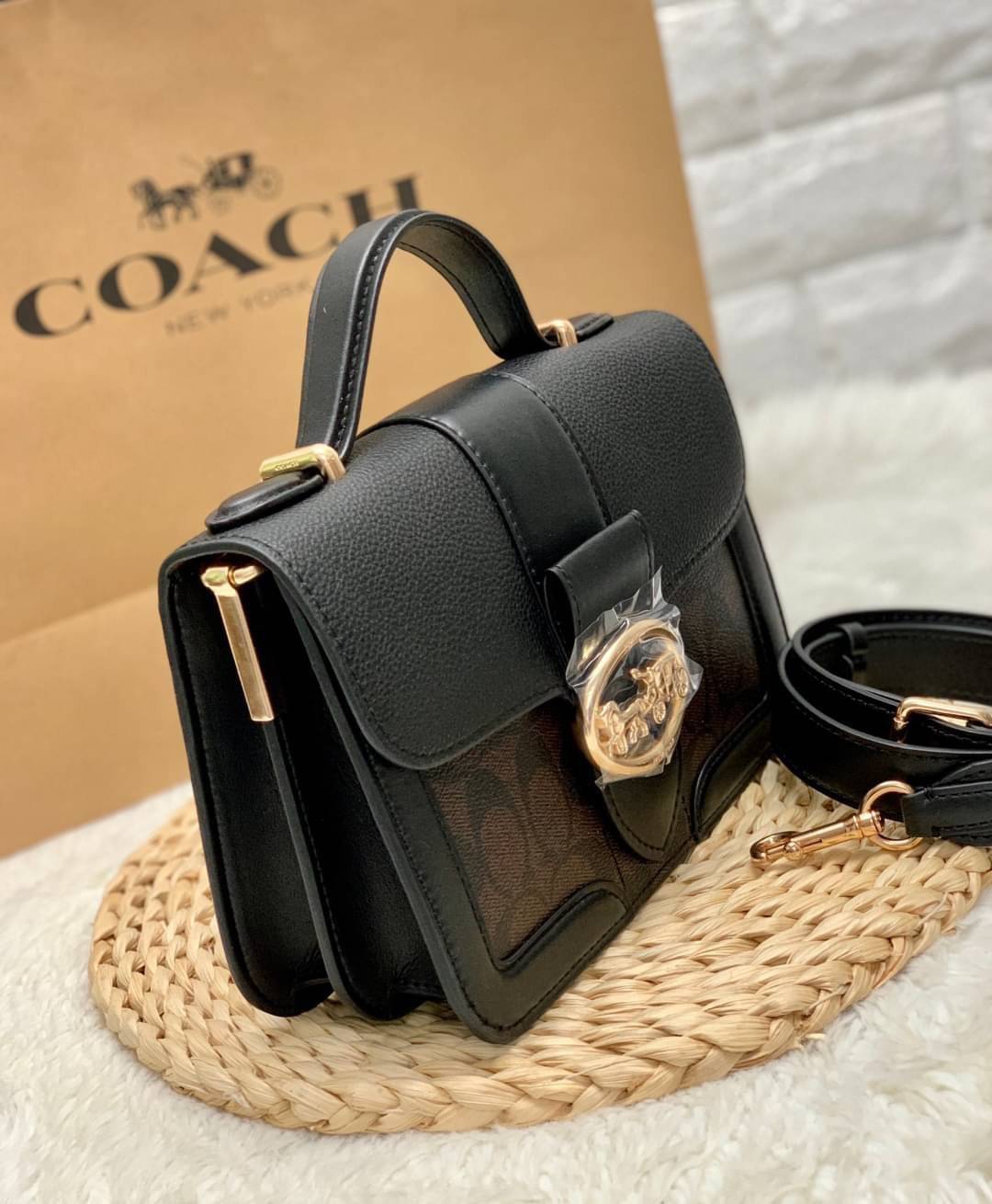 ของแท้ 💯% COACH SMALL GEORGIE TOP HANDLE IN BLOCKED SIGNATURE CANVAS ((6504//0468)) กระเป๋าหิ้ว//สะพายข้างได้ วัสดุหนังแท้