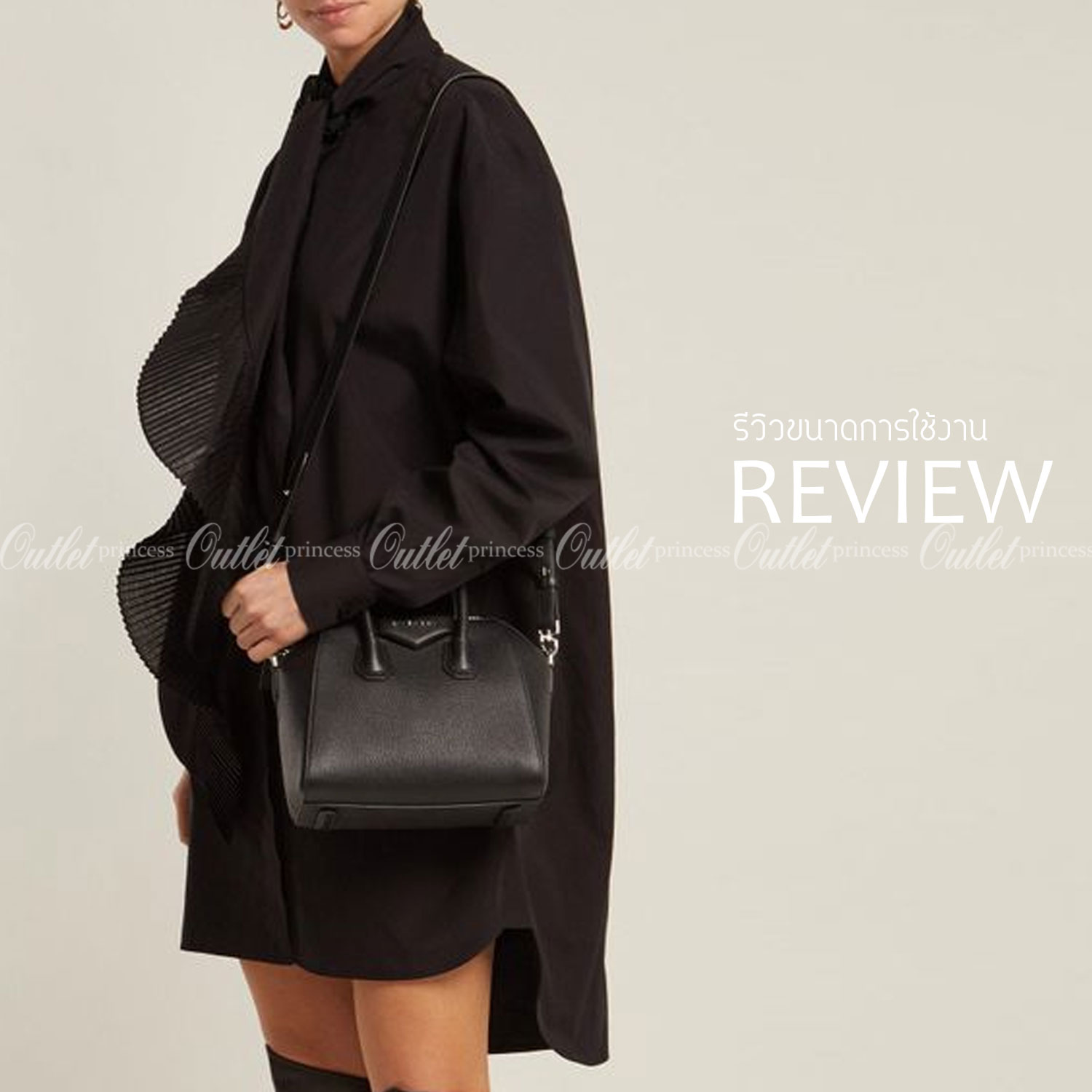 Givenchy Antigona Mini leather shoulder bag กระเป๋าสุดคลาสสิก ใบเดียวก็เอาอยู่ Day to Night Bag เข้าได้กับลุค Smart Casual ด้วยทรงกระเป๋าที่ฐานกว้างใส่ของใช้ที่จำเป็นได้ทุกอย่าง ตั้งอยู่ทรง มาพร้อมสายสะพายตกแต่สายแบบหมุดแหลม สามารถปรับระดับได้ จะถือหรือคล
