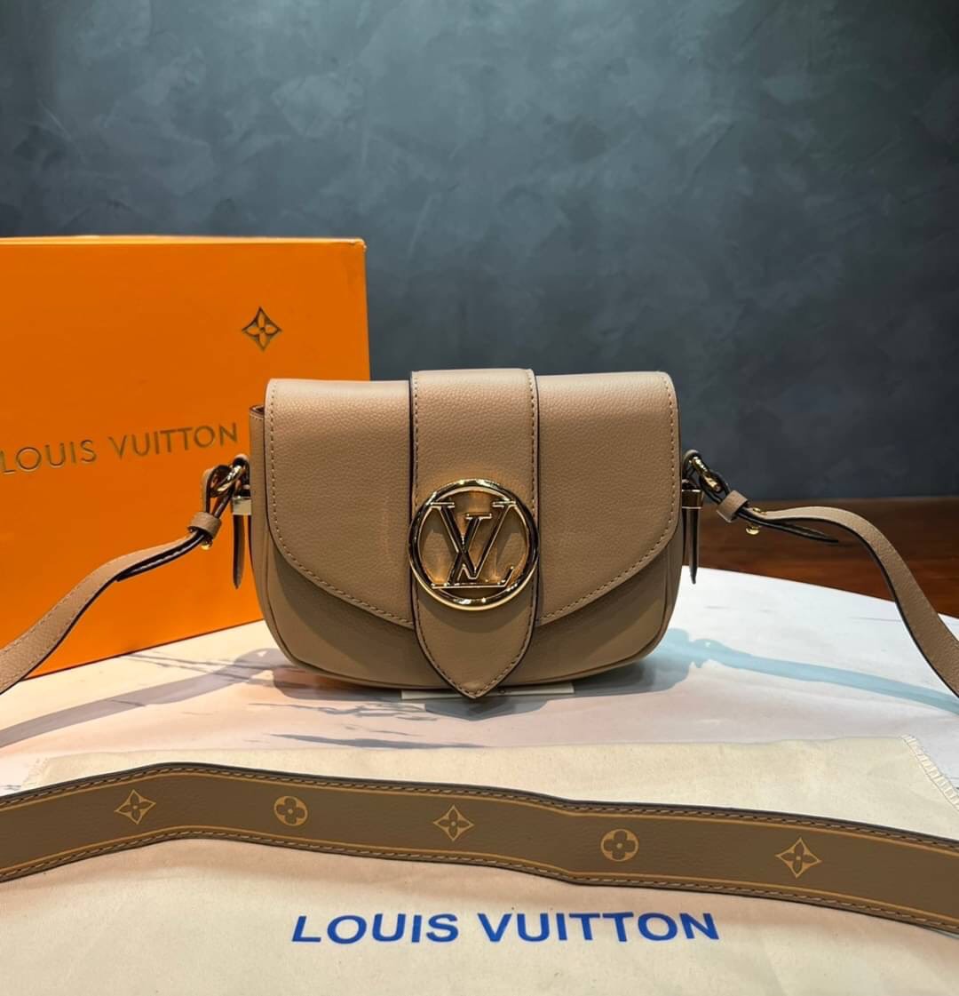 VIP 】หนังแท้ Louis Vuitton Crossbody & Shoulder Bag พร้อมส่งที่ไทย 4 สี