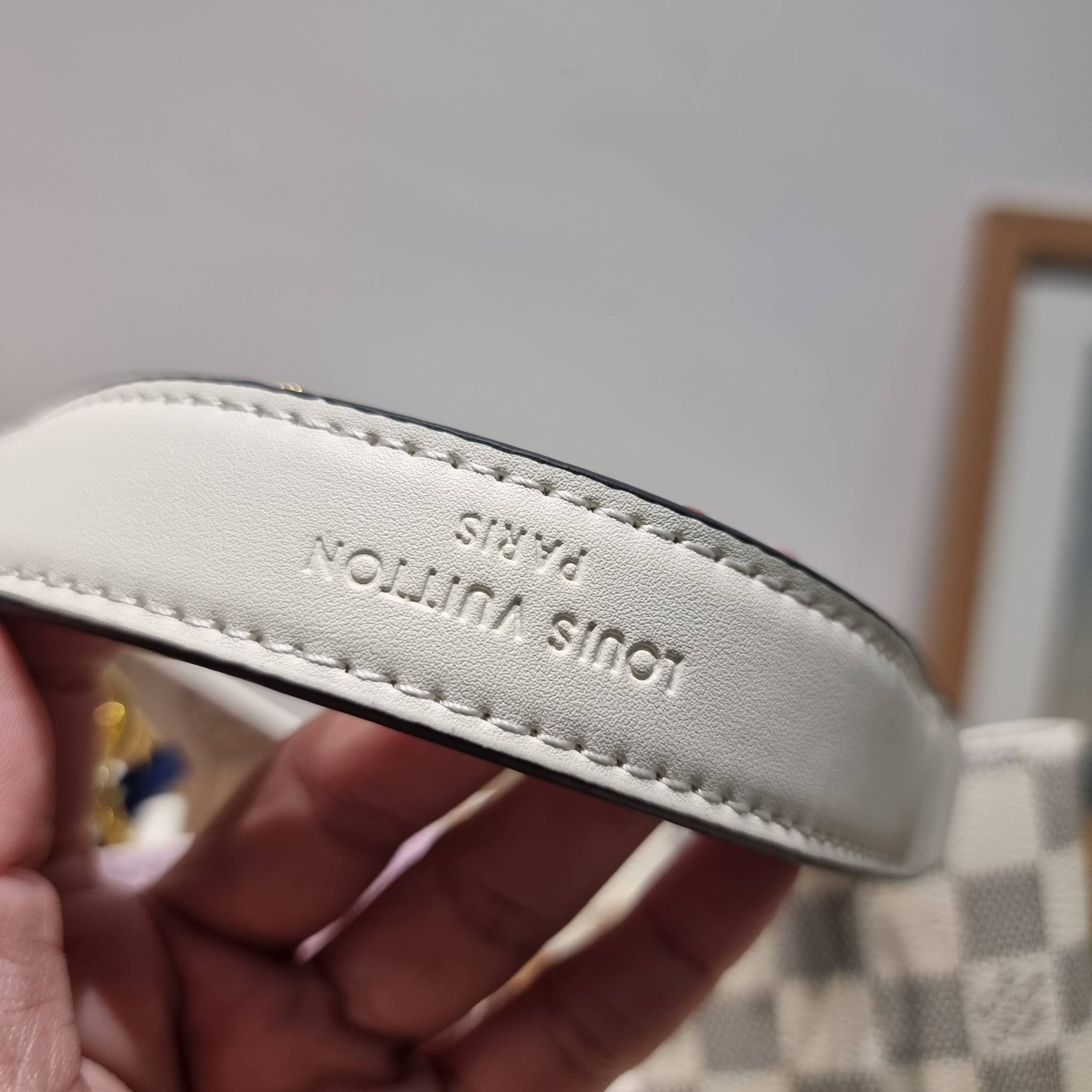 LV Neonoe MM Damier Azur New Spring Collection - Nautical อีกหนึ่งรุ่นท็อปฮิต กับดีไซน์ใหม่ต้อนรับฤดูร้อน กับกระเป๋าสะพายทรงบัคเก็ตใบใหญ่