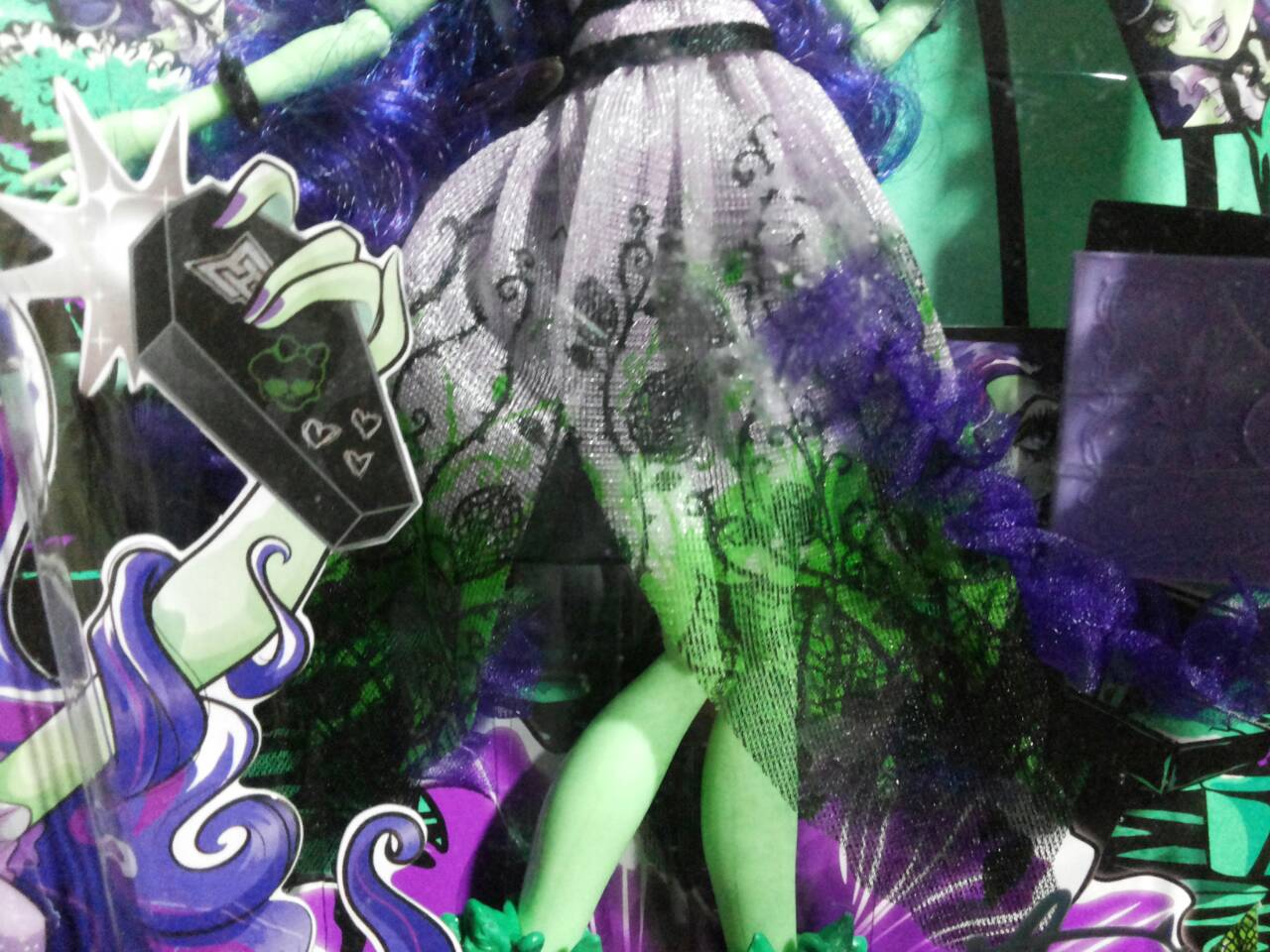 ตุ๊กตา Monster High Amanita Nightshade Doll New Bad Seed of the Corpse Flower ของแท้