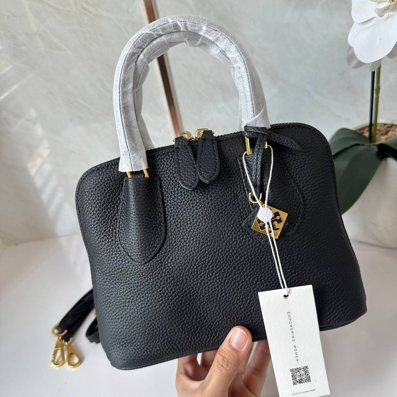 TORY BURCH MINI PEBBLED SWING BAG / Tory Mini Swing Bag in Pebbled Leather / T Monogram Jacquard Swing Bag กระเป๋าสะพาย คอลเลคชั่นใหม่ล่าสุดดีไซน์สุดคลาสสิก รูปทรงโดม