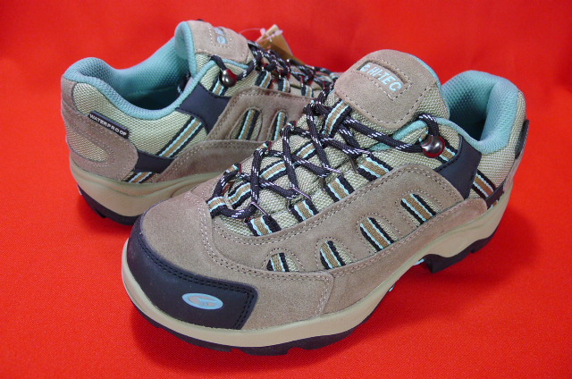 Hi-Tec Bandera Low WP - Taupe / Dusty Mint W7us/38eu