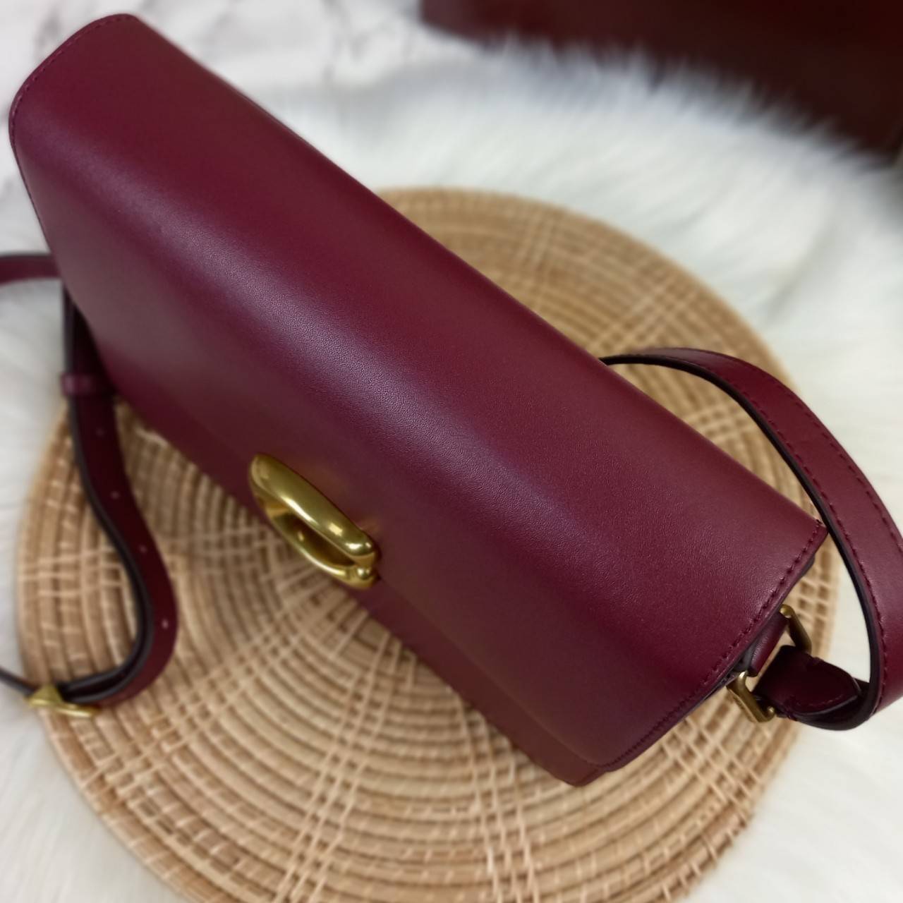 สวยละมุนตาละมุนใจม๊ากก!!🌺🌈 //>>COACH STUDIO GLOVETANNED LEATHER SHOULDER BAG (C6641)🌺ห้ามพลาดเด็ดขาด!! สวยละมุน เรียบหรู ดูแพงสุดๆ!! //กระเป๋าถือ กระเป๋าสะพาย ดีไซน์เนี้ยบ! เฉียบมาก!// วัสดุหนังแท้ หนังเรียบเต็มใบ อยู่ทรง สวย