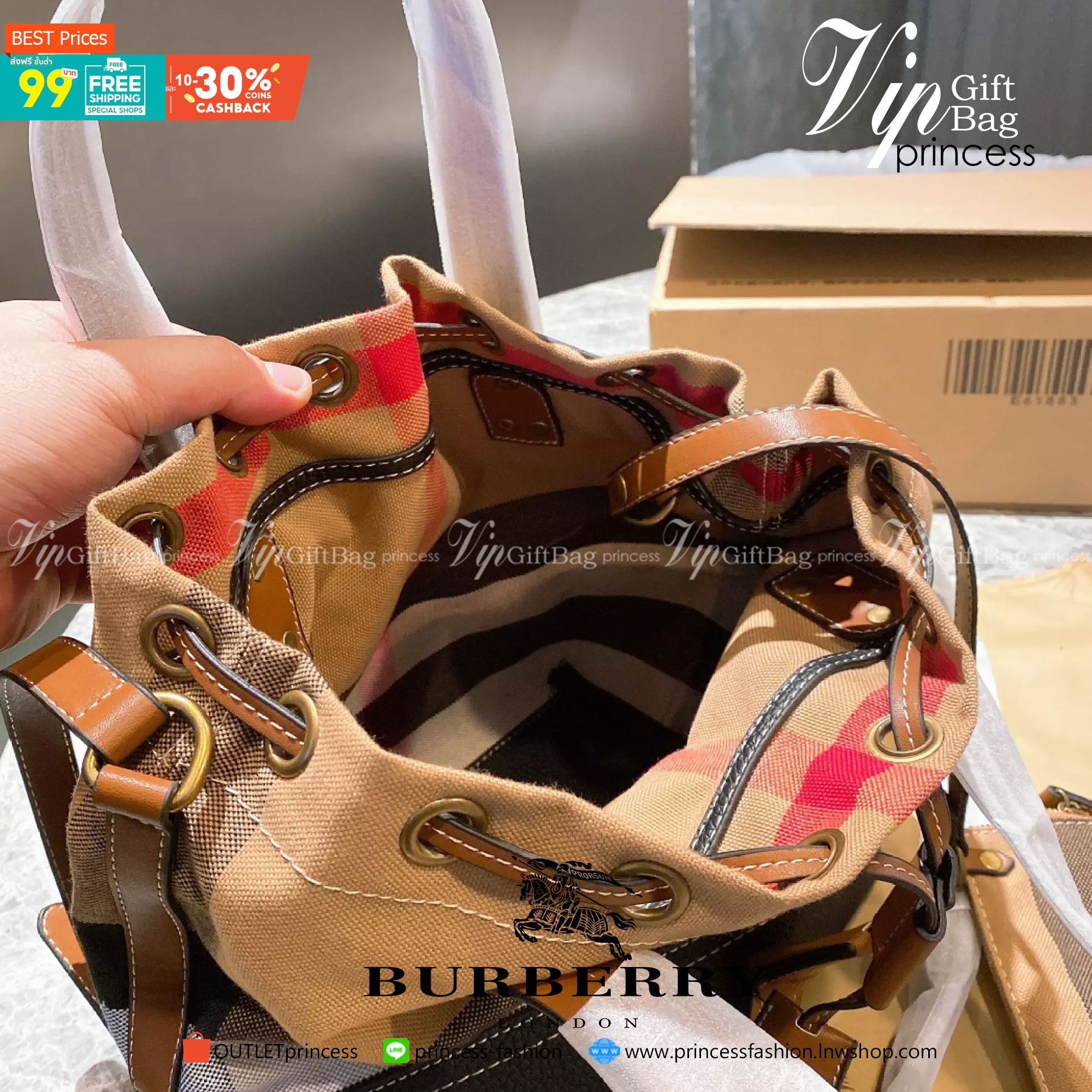 VIP GIFT 】Beli Burberry Bag กระเป๋าสะพาย Burberry ทรงขนมจีบ ลายออริจินอล งานเป๊ะมากค่าใบนี้ไว้ติดตู้สักใบอุ่นใจ ใช้ได้บ่อยแน่นอน สะพายข้างสายยาวถอดออกถือได้ค่ะ