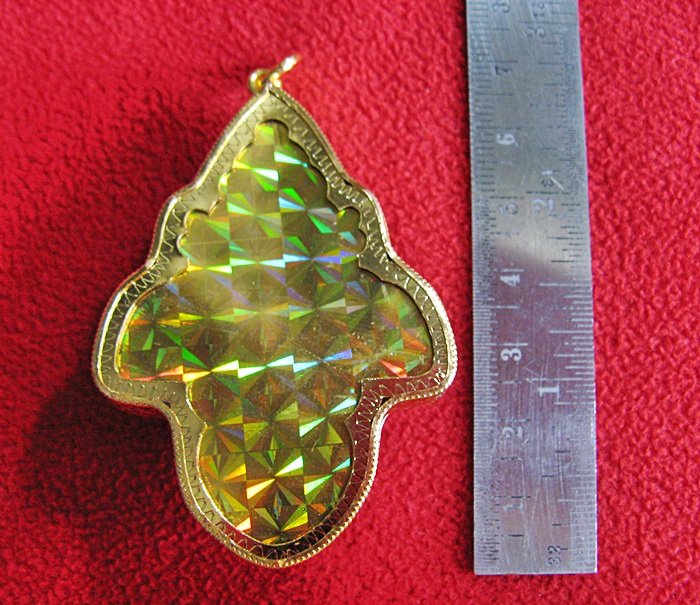 สินค้าหมดค่ะ จี้เศียรพระพิฆเนศสีขาวประดับพลอยเลี่ยมทองไมครอนพร้อมใบคาถาค่ะ