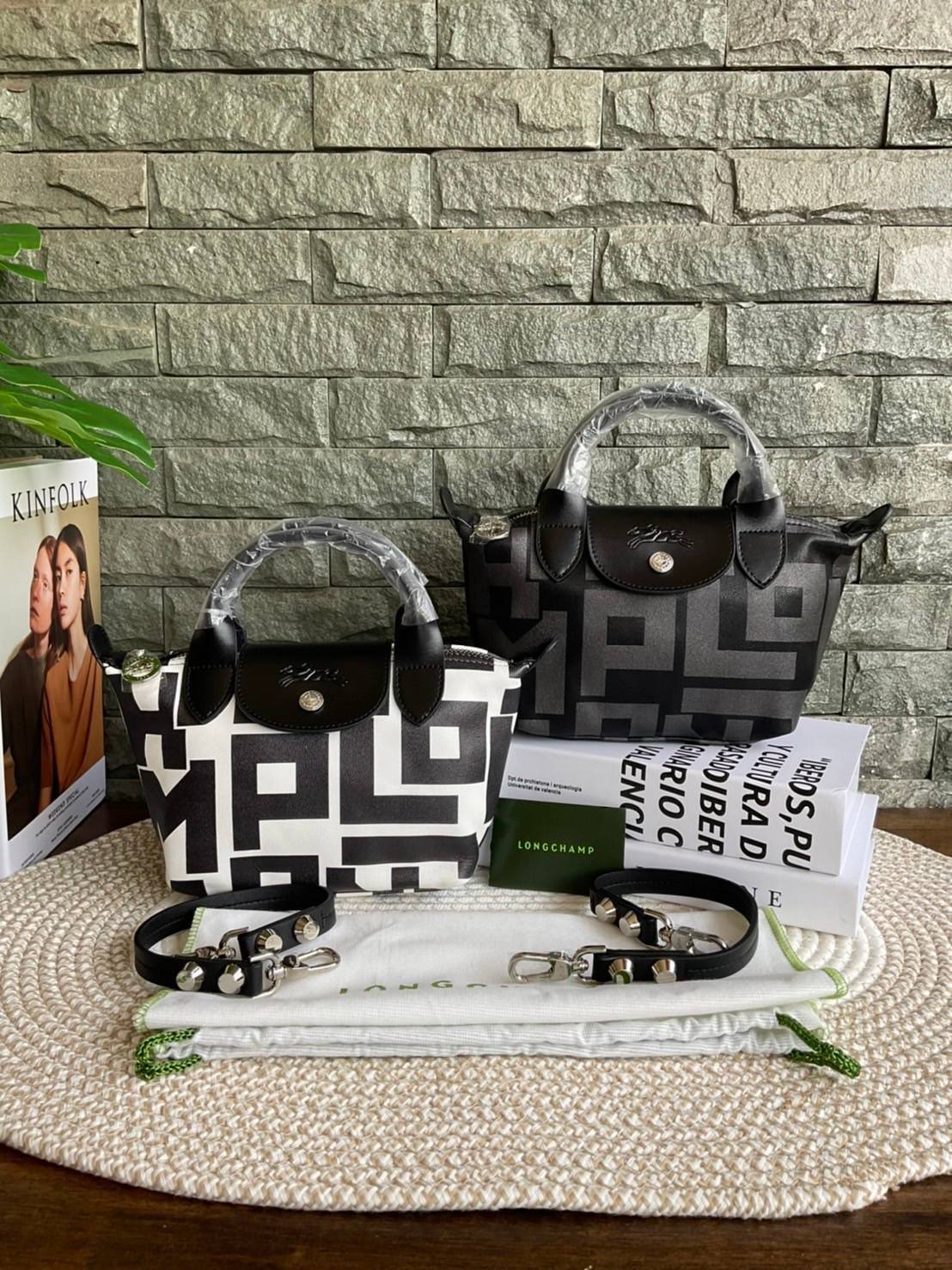 Longchamp Le Pliage Lgp Mini Tote - กระเป๋าถือขนาดเล็ก วัสดุหนังเมทิส หรือ หนังแกะ - น้ำหนักเบา จุของได้เยอะ เปิด-ปิดด้วยซิปสะดวกใช้