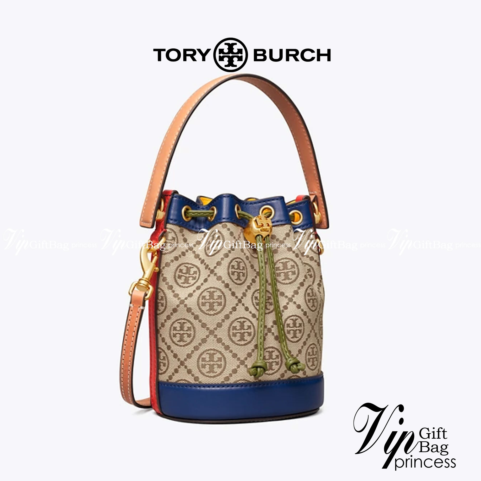 TORY BURCH T MONOGRAM COLORBlOCK JACQUARD MINI BUCKET BAG คอลเลคชั่นใหม่ล่าสุด ครอบครองก่อนใคร รุ่นบัคเก็ตทรงจีบ วัสดุ jacquard สลับหนังแท้ ตัดขอบข้างสีแดงทำให้ดูโดดเด่น หูจับหนังแท้ เปิด ปิด แบบหูรูด ภายในช่องโล่งกว้าง มาพร้อมสายสะพายข้างหนังแท้ ปรับระดั