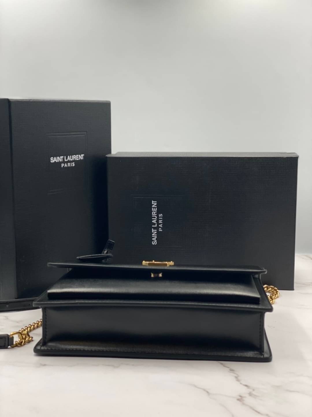 หนังแท้ YSL SAINT LAURENT SUNSET MEDIUM IN SMOOTH LEATHER SHOULDER BAG - BLACK