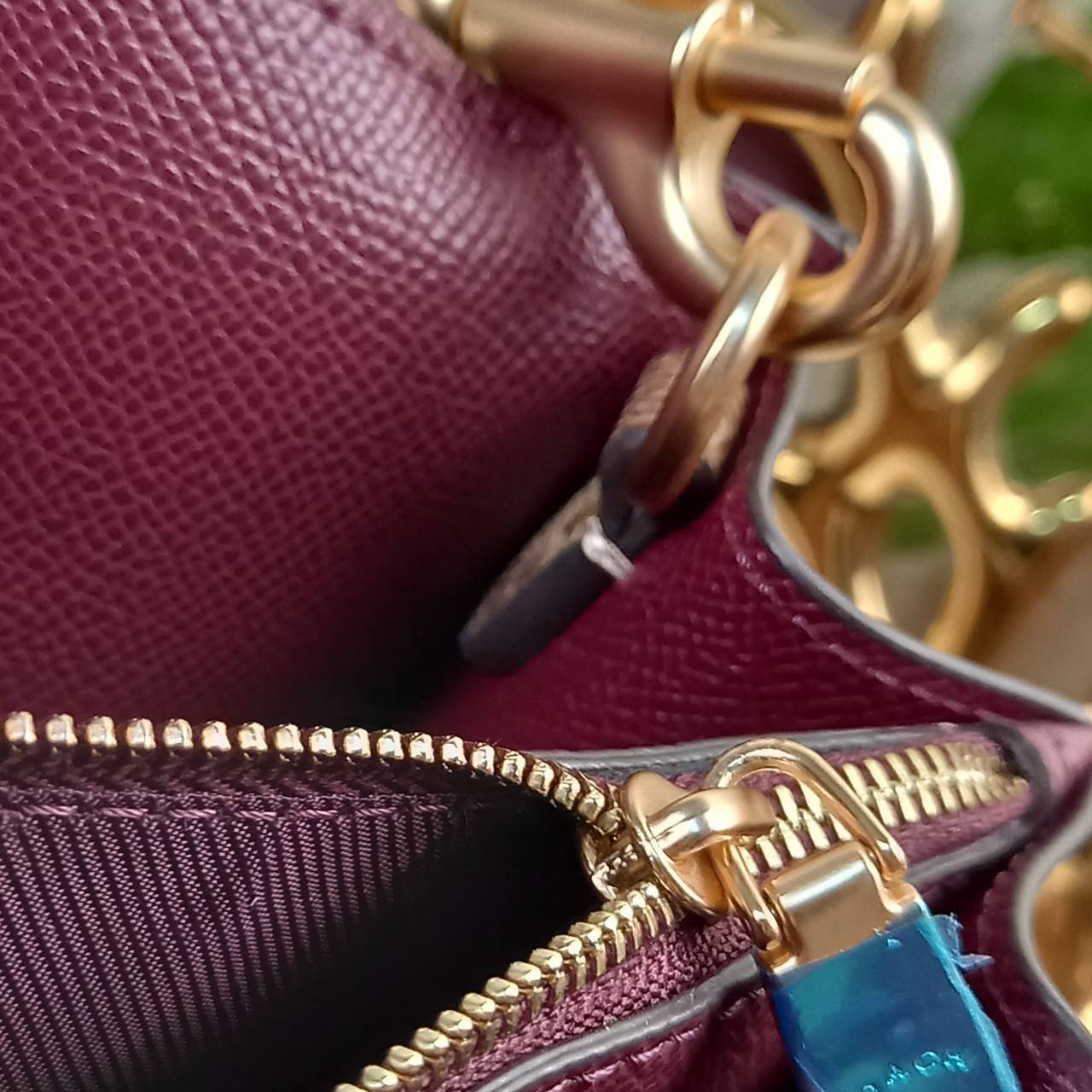 COACH CHARLIE CARRYALL IN SIGNATURE CANVAS (31210) ðšāđāļĢāļĩāļĒāļāļŦāļĢāļđ āļāļĨāļēāļŠāļŠāļīāļ//āļāļĢāļ°āđāļāđāļēāļāļ·āļ āļāļĢāļ°āđāļāđāļēāļŠāļ°āļāļēāļĒ āļāļĢāļ TOTE āļŠāļļāļāļŦāļĢāļđāļŦāļĢāļē āļāļĩāđāļāļāđāđāļāđ āđāļĄāđāļāļģāđāļ// āļ§āļąāļŠāļāļļāđāļāļāļ§āļēāļŠ āļāļŠāļĄāļŦāļāļąāļāđāļāđāļāļļāļāļ āļēāļāđāļĒāļĩāđāļĒāļĄ āļĢāļđāļāļāļĢāļāđāļāļāđāļāđāļ āļĨāļēāļĒ SIGNATURE āļŠāļ§āļĒāļĄāļēāļ// āļāđāļēāļāđāļāļĄāļĩ 2 āļāđāļāļāđāļĨāđāļāļāļ§āđāļēāļ āđāļĨāļ°āļāļĩāļ 1 āļāđāļāļāļāļīāļāļ