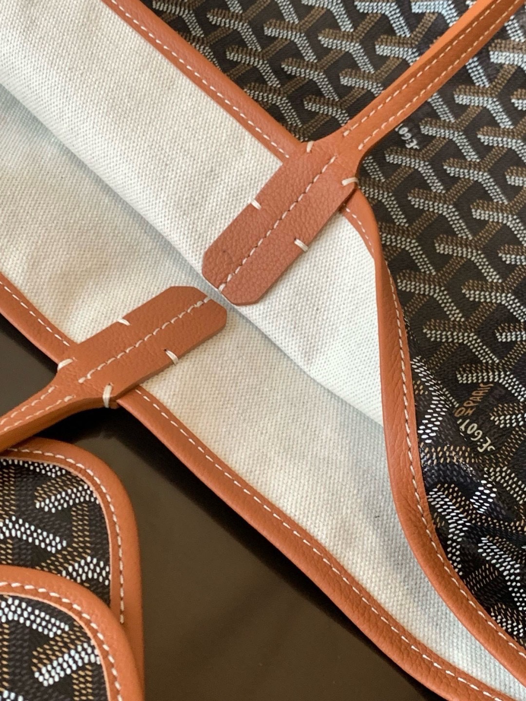 GOYARD GM TOTE BAG กระเป๋าทรงโท้ทใบใหญ่ หนังแท้สวยเป๊ะ เกรดท็อปออริ สลับแท้ 1:1 เกรดดีสุด ใช้ต่างประเทศได้ ผ่านทุก ตม.