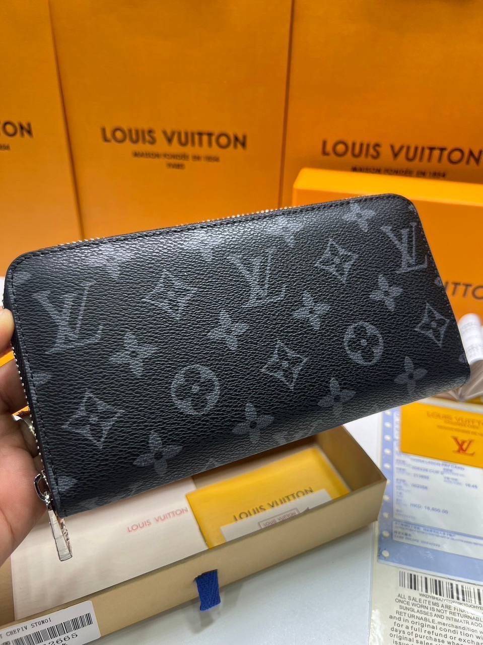 ORI หนังแท้ | LV Zippy Horizontal Monogram Shadow / LV LongWallet กระเป๋าสตางค์ใบยาว กระเป๋าสตางค์ซิปรอบ