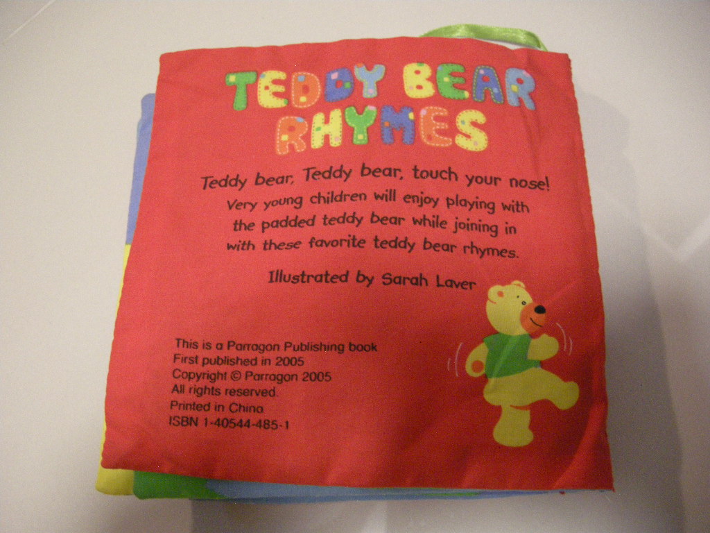 Parragon Publishing Book "Teddy Bear Rhymes" หนังสือผ้าสำหรับเด็กมือสอง