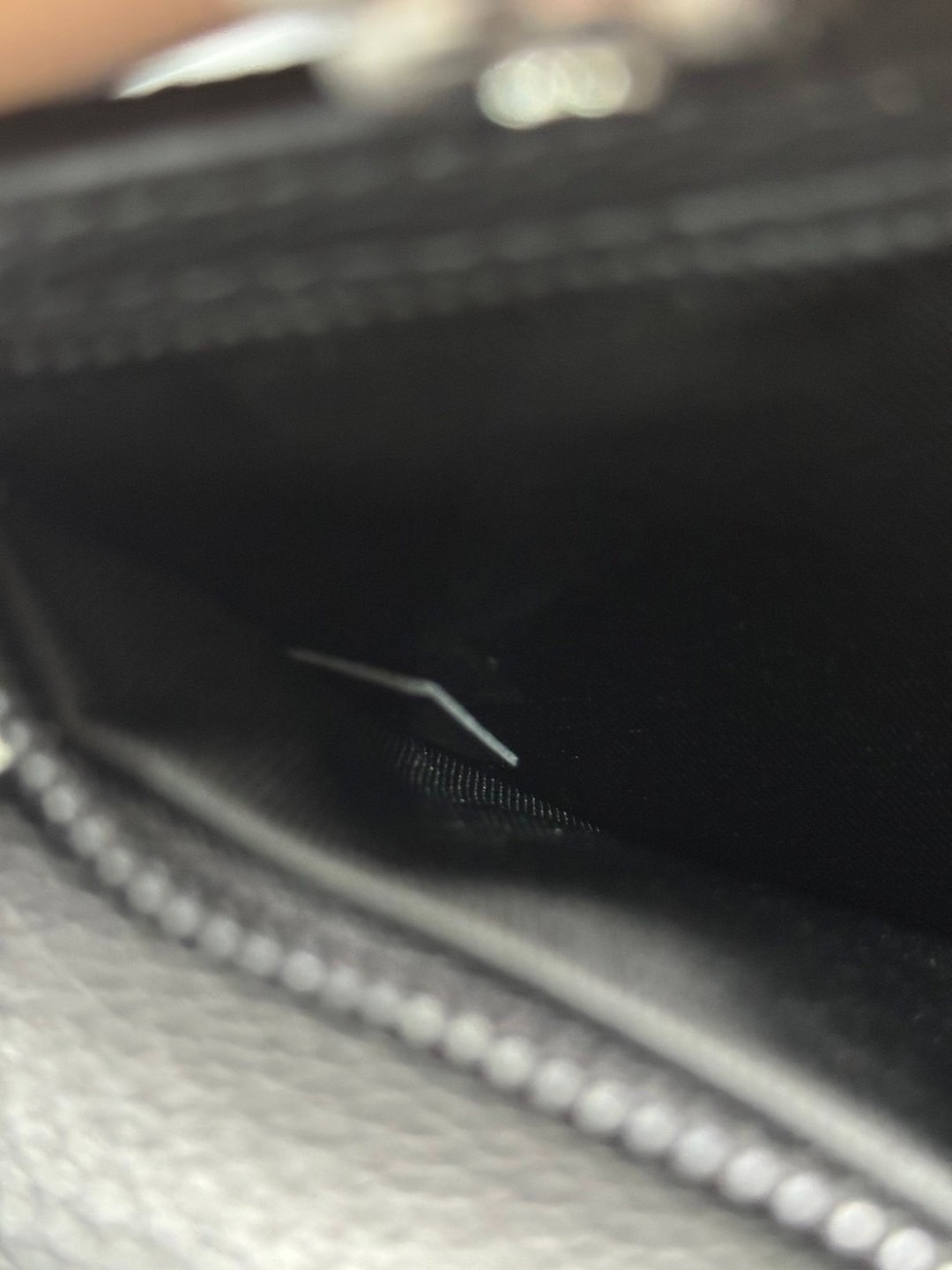 ORI | LV Sling bag Takeoff model / lvbeltbag กระเป๋าคาดอก หนังแท้ลายเกรนสีดำ ดีไซน์เรียบหรู 🤍 เกรดออริจินอล เทียบแท้ ใช้งานได้ทั่วโลก