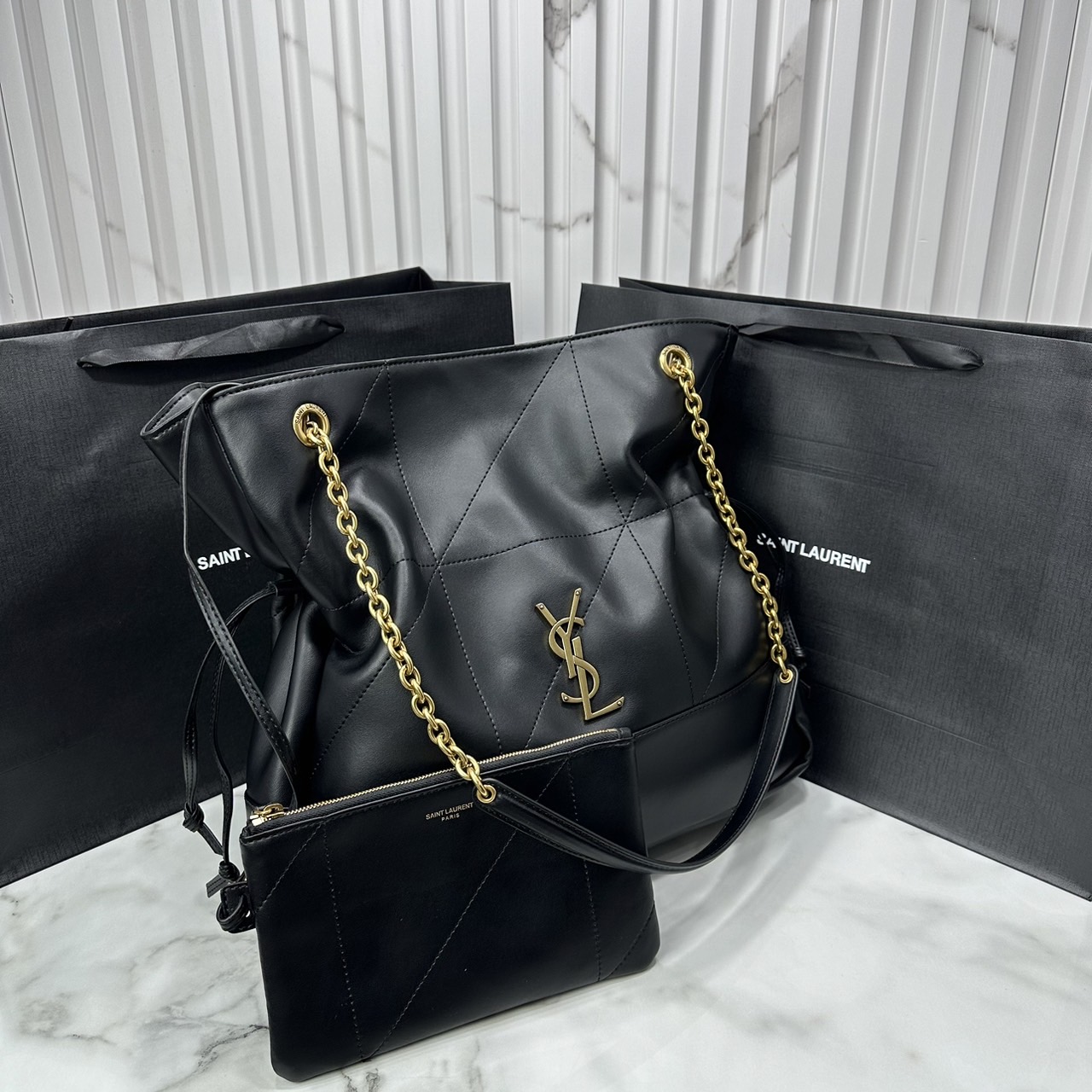 YSL Knockoff Jamie 4.3 Large Pochon Tote Bag กระเป๋าสะพายทรงโท้ท ดีไซส์ใหม่มีสายดึงข้างได้ ปรับสะพายหลังได้ เก๋เท่คูล สวยครบจบในใบเดียว จุของได้เยอะ งานหนังสวยเต็มใบดีไซส์เรียบหรูดูแพง