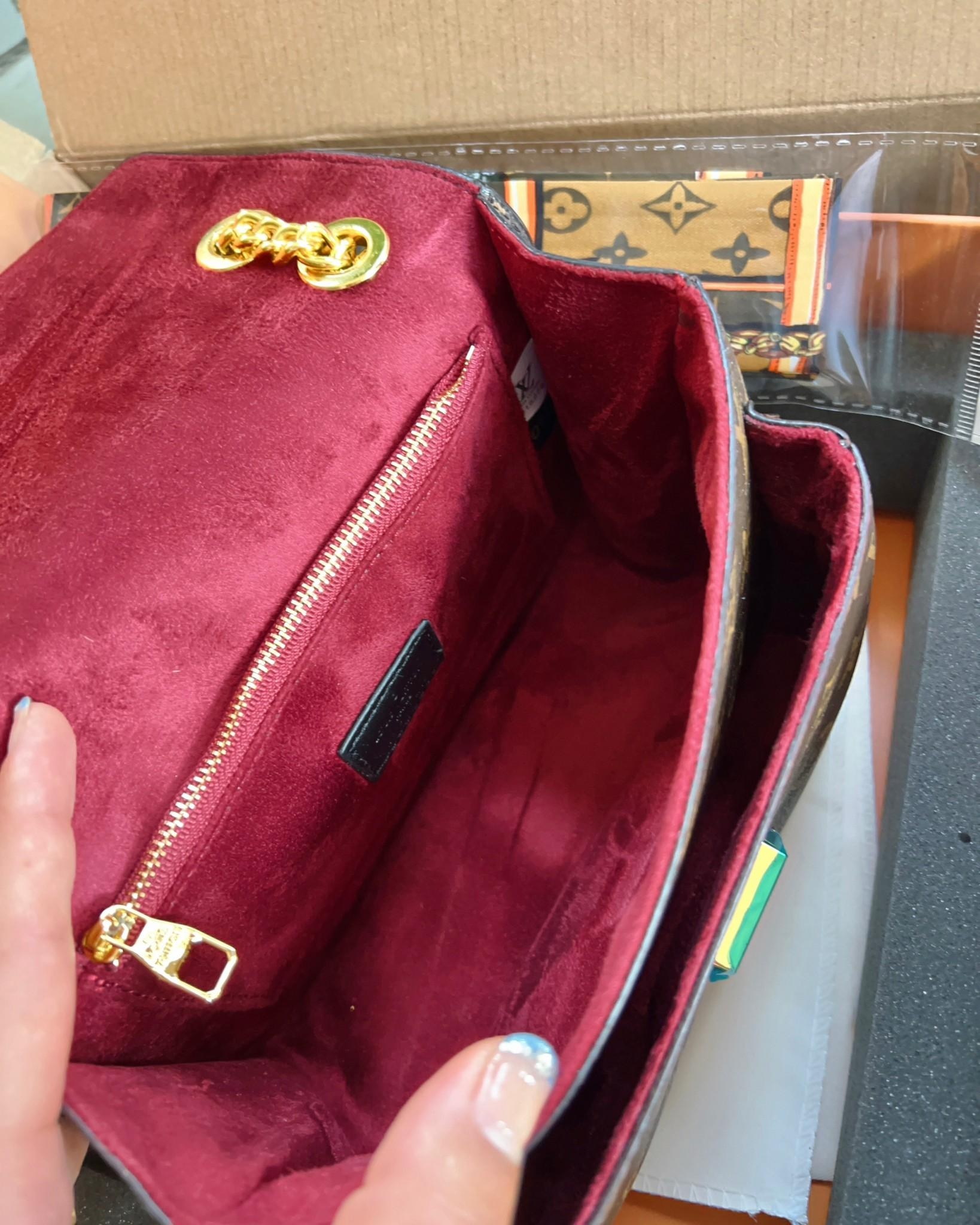 LV Passy Monogram Canvas Bag เซ็ทกระเป๋า พร้อมร่ม และพวงกุญแจ คุ้มที่สุด สินค้ามีจำนวนจำกัด เกรดวีไอพี ไฮเอน