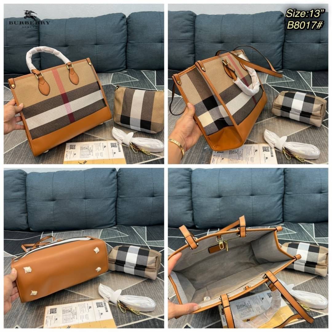 BURBERRY TOTE VINTAGE BAG / Burberry Crossbody Bag กระเป๋าสะพายทรงโท้ทลายวินเทจ สวยคลาสสิก จุของได้เยอะมาก มาพร้อมใบเล็ก รุ่น unisex ใช้ได้ทั้งชาย/หญิง โทนสีใช้งานง่าย หลายโอกาส วัสดุหนังและ Canvas อย่างดี สวยอยู่ทรง ภายในโล่งกว้าง ไอเท็มแนะนำ Must Have! 