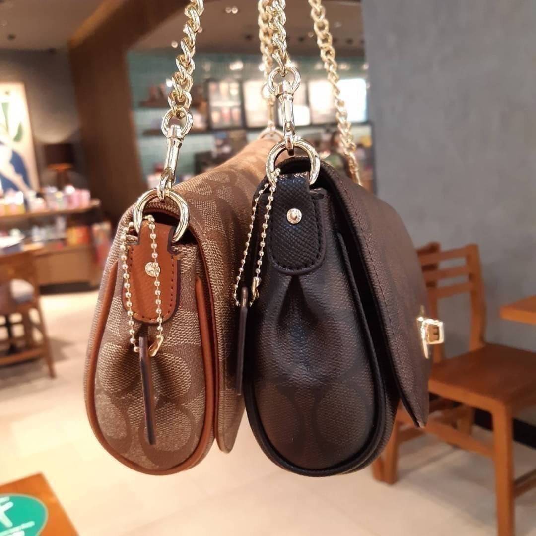 COACH F34615 MINI RUBY CROSSBODY IN SIGNATURE CANVAS ไอเท็มหายาก!! Best seller!! ยกให้น้องเลย!! 👍🎊👍💥 กระเป๋าสะพายข้างรูบี้ ทรงกะทัดรัด ไซส์กำลังดี ดีไซน์เรียบหรูในความเป็นเอกลักษณ์โค้ช ใช้งานง่าย สะดวก วัสดุหนังแคนวาสเคลือบ