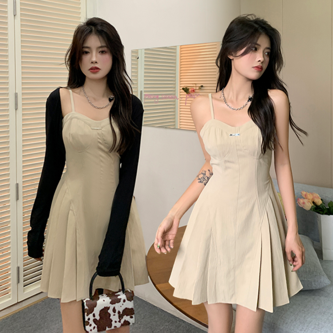 พร้อมส่ง 🐰🩰☁️ Tummo dress & cardigan เดรสสายเดี่ยวอัดพลีท & เสื้อคลุมแขนยาวสีดำ (แยกชิ้น) (IN38131)