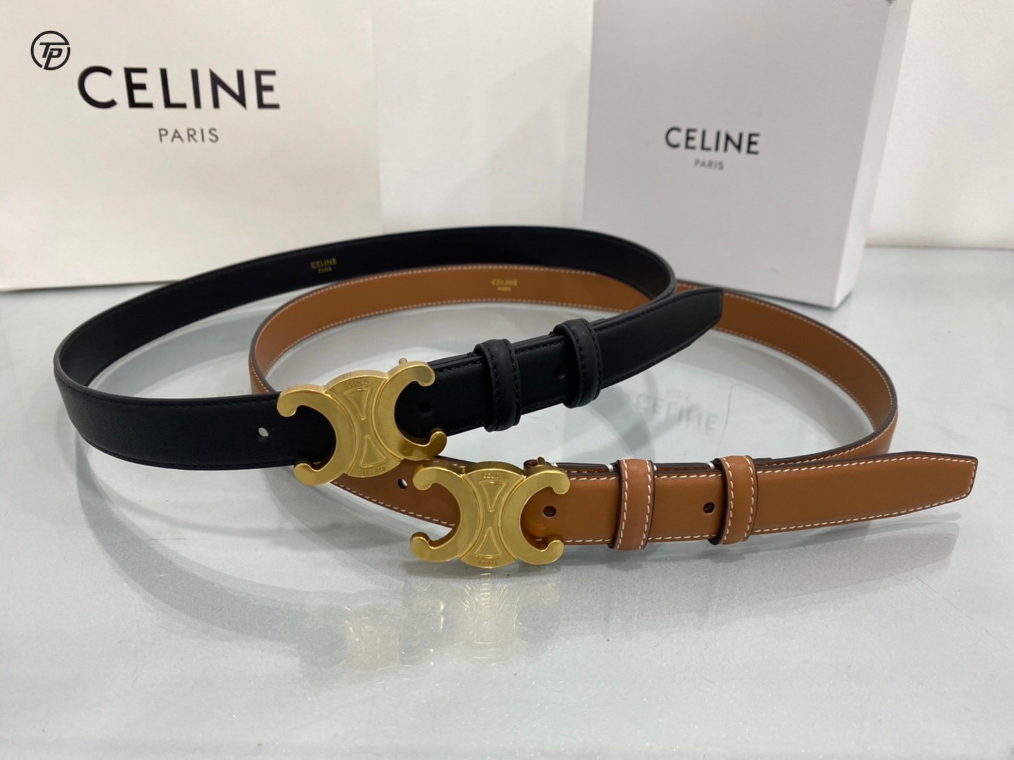 CELINE Belt Leather / CELINE Triomphe Belt in Smooth Calfskin พร้อมส่ง เข็มขัดเซลีน มีเส้นเดียวใช้ได้ทั้งปี ไม่ว่าลุคไหนๆ เส้นเดียวเอาอยู่ งานหนังเรียบสวยมาก แนะนำค่ะ