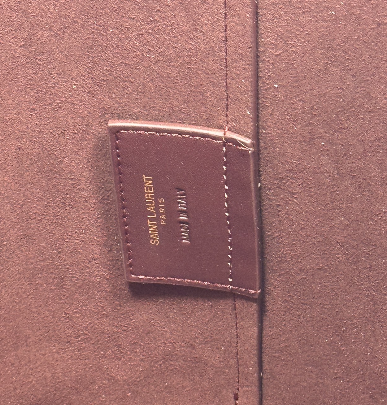 YSL Shopping Large Tote Bag กระเป๋าทรงโท้ทใบใหญ่หนังแท้ ภายในโล่งกว้าง จุของได้เยอะ เรียบหรูทรงสวย ดีไซน์ออกมาให้ใช้งานได้ทุกลุค ทุกโอกาส สวยคมชัดทุกสี