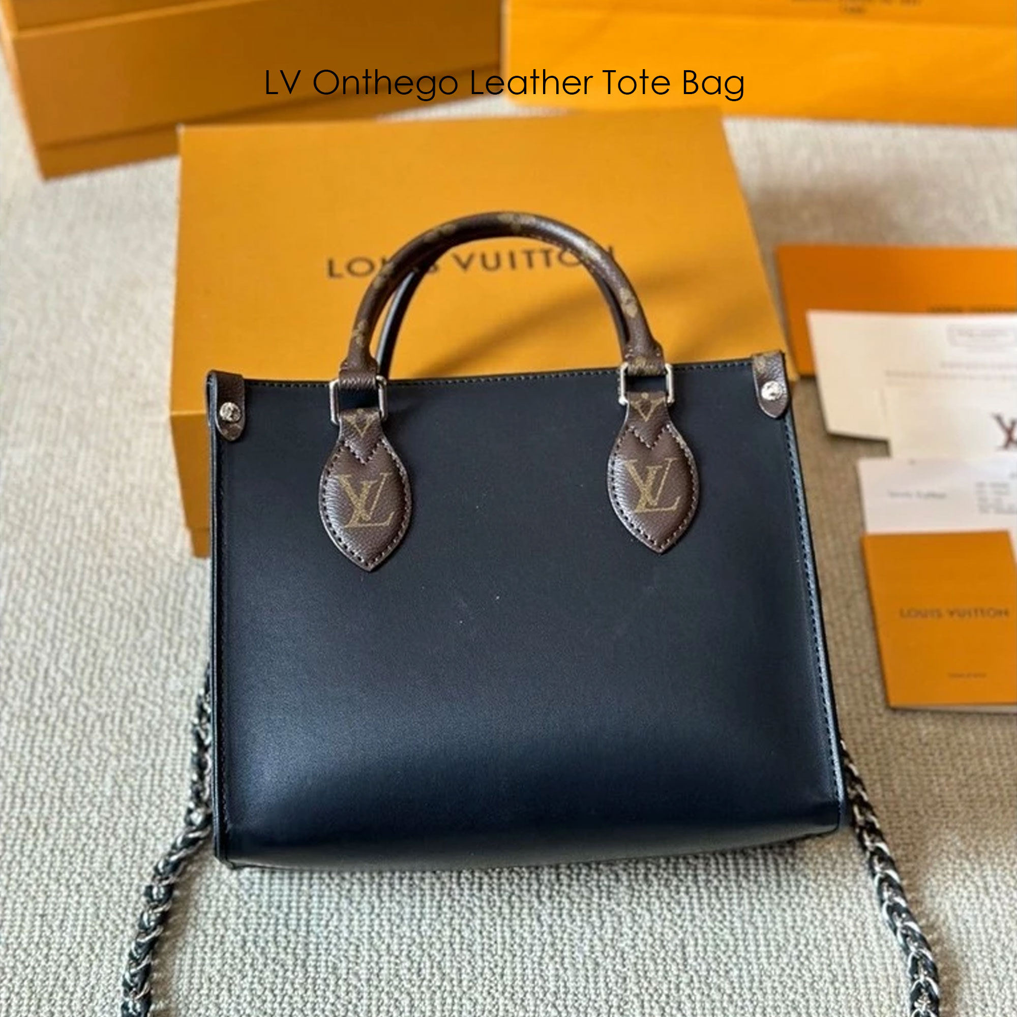 LV Onthego Leather Tote Bag กระเป๋าทรงโท้ทดีไซน์ใหม่ สีดำสุดคลาสสิก พร้อมสายสะพายโซ่ร้อยหนังสีดำเข้าเซ็ทและใบลูกลายโมโนแกรมตัดสีกันได้อย่างลงตัว ตอบโจทย์ได้ทุกลุค ทุกสไตล์