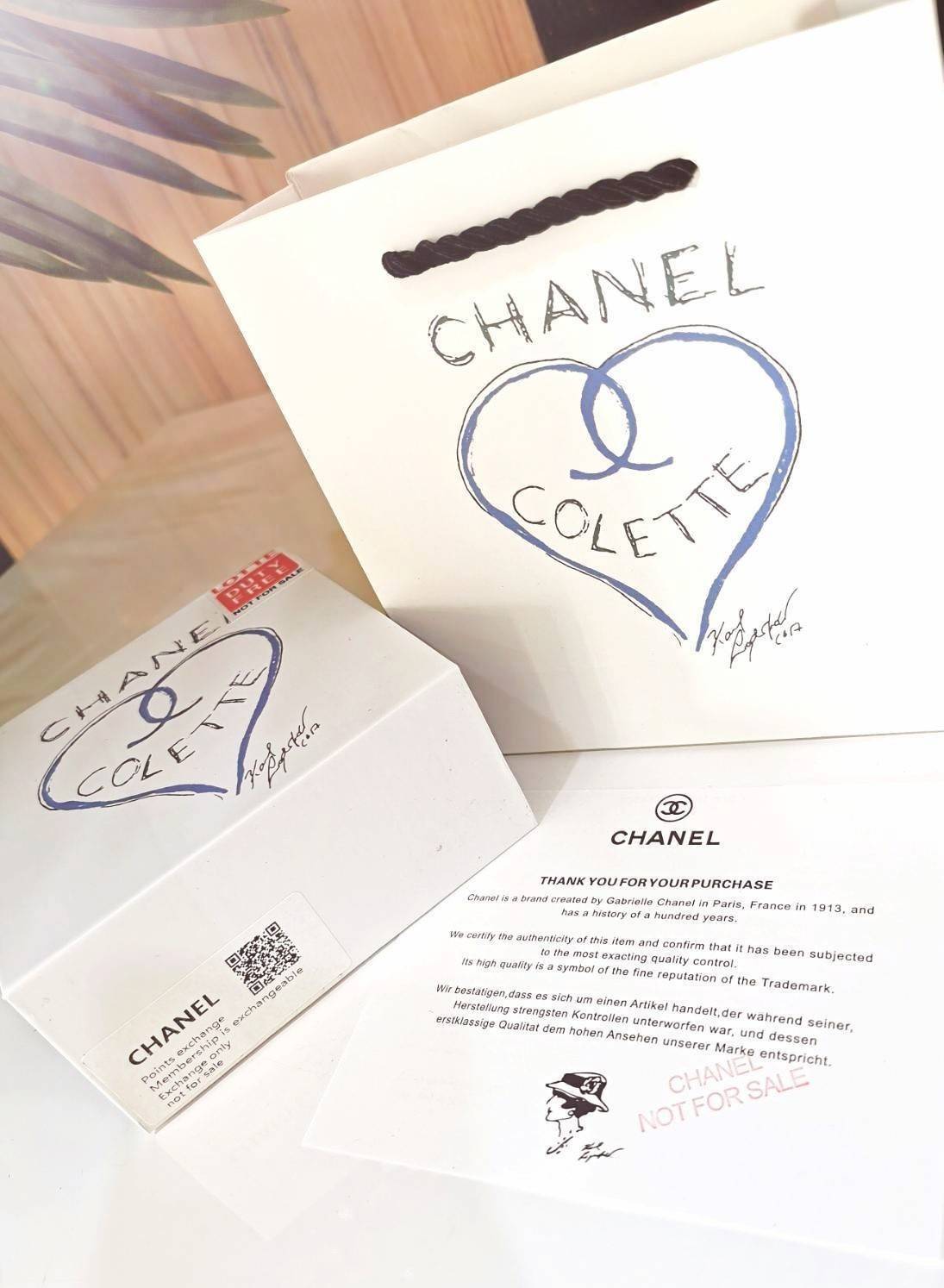 VIP 】✨พร้อมส่งความสวย✨Rare items ห้ามพลาด! แพ็คสุดคุ้มX3! CHANEL EARRING & BROOCH SET VIP GIFT WITH PURCHASE THE ORIGINAL PACKAGE (GWP) ชุดกิ๊ฟเซทของกำนัลสุดเลอค่าจากการแลกคะแนนสะสมสำหรับลูกค้าสมาชิก VIP CHANEL DUTYFREE ไอเท็มหายากชวนสะสมมาเ