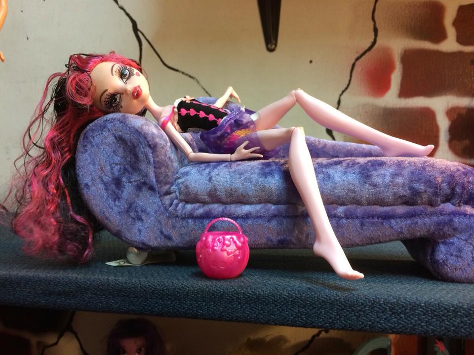 Monster High Draculuara ghouls beach มือสอง