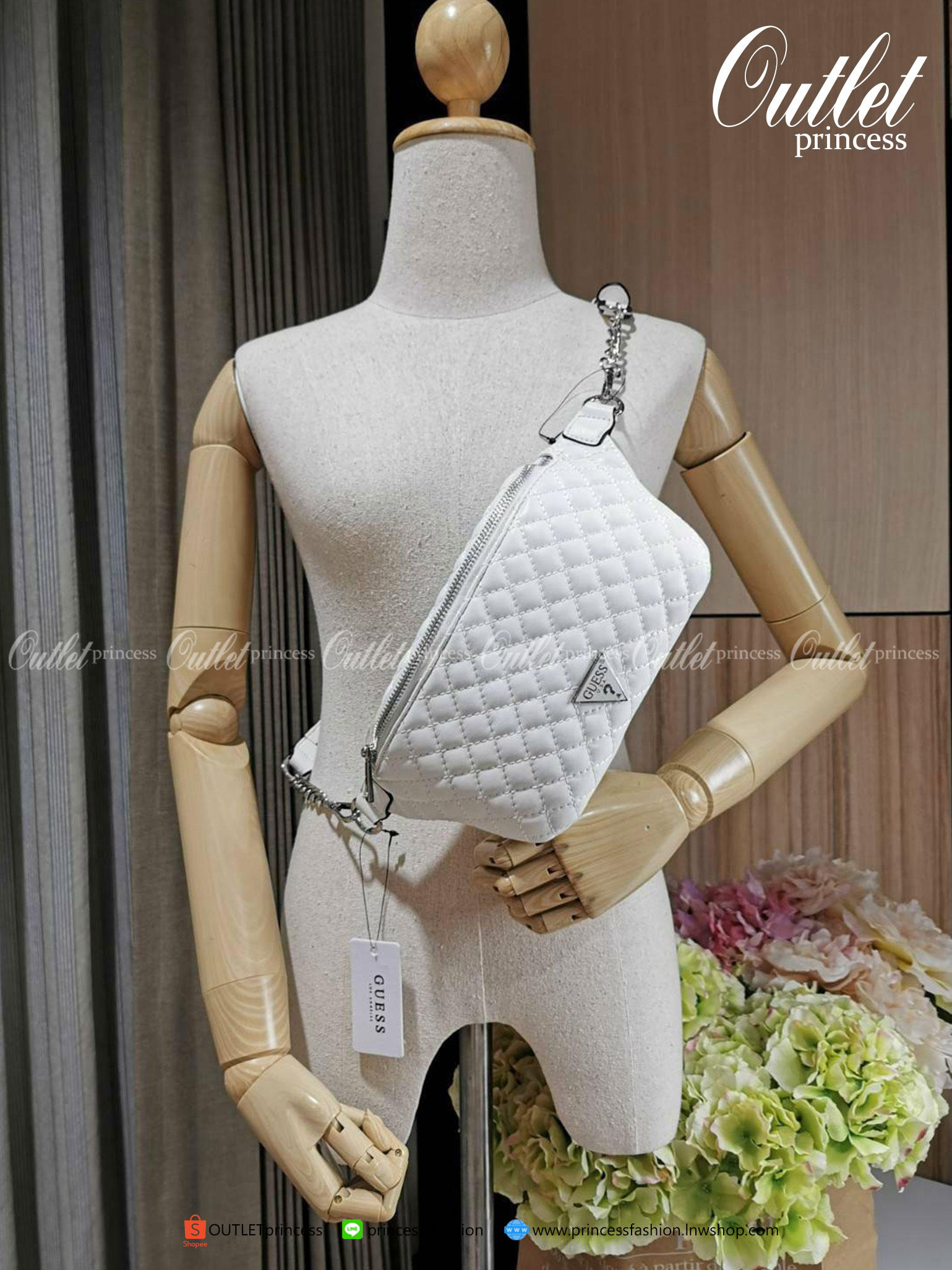 Guess Woman Factory Belt Bag กระเป๋าสะพาย/คาดเอว/คาดอก รุ่นใหม่ดีไซน์ยอดนิยม สีดำ