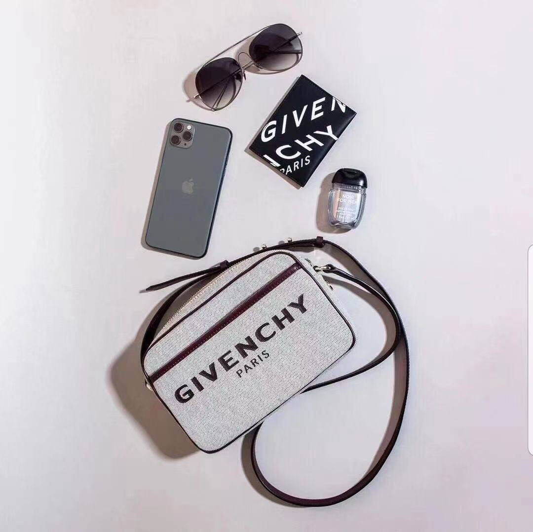 พรีเมี่ยมกิ๊ฟแท้ 100% 】พร้อมส่งที่ไทย ที่นี่ที่เดียว VIP gift Givenchy Bond solo bag หนังแท้ (black,red)