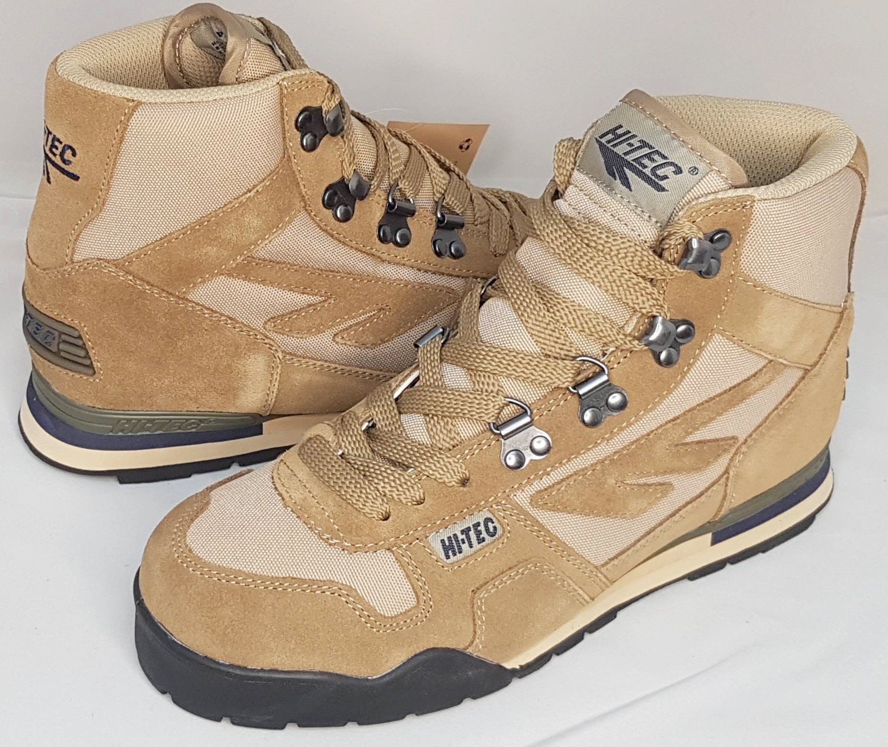 Hi-Tec P.C.T - Tan/Navy M11us/44eu
